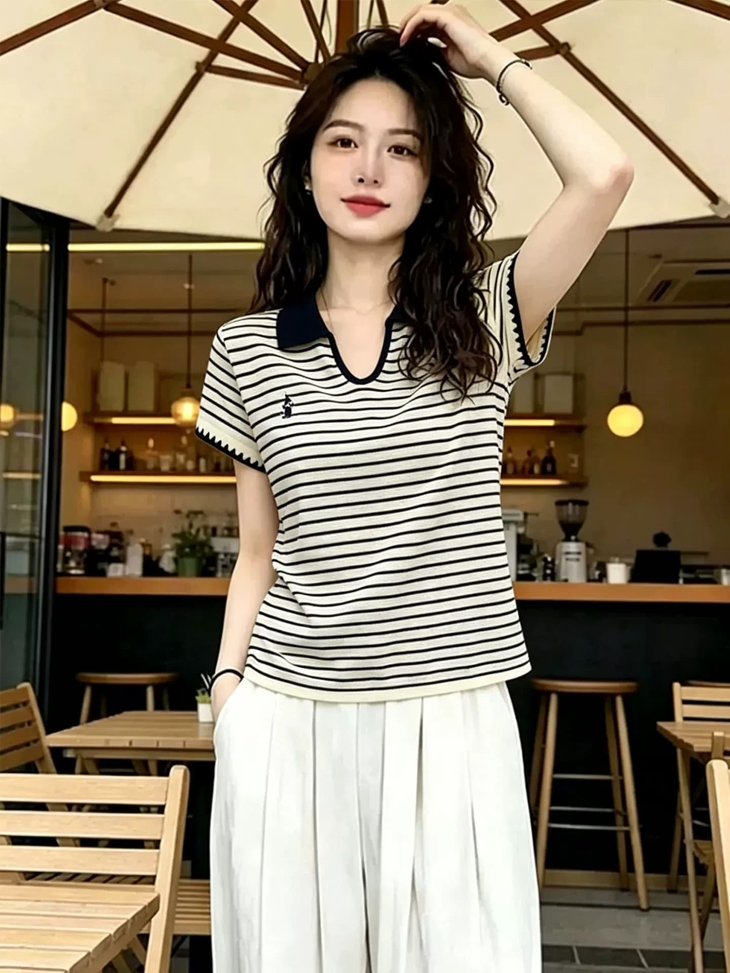 한 부서 미니멀리즘 자수 스트라이프 반팔 티셔츠 여성 2026 여름 새로운 흑인과 백인 클래식 섹션 루즈핏 캐주얼 맨위 이미지 3