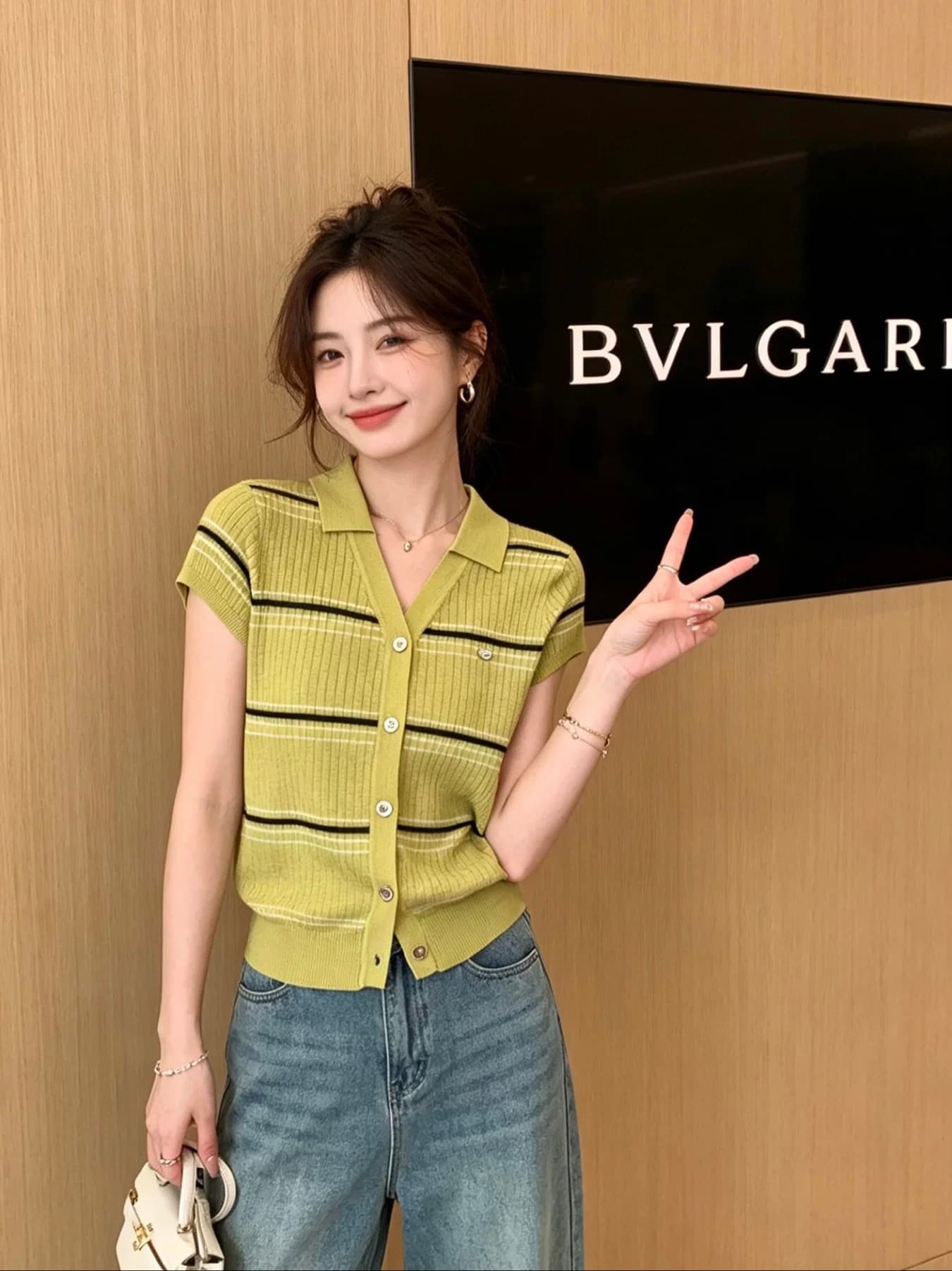 한 부서 스트라이프 패치워크 색상 폴로 칼라 반팔 니트 오픈 가디건 여성 2026 여름 새로운 슬림해 보이는 품격 맨위 상세 이미지 6