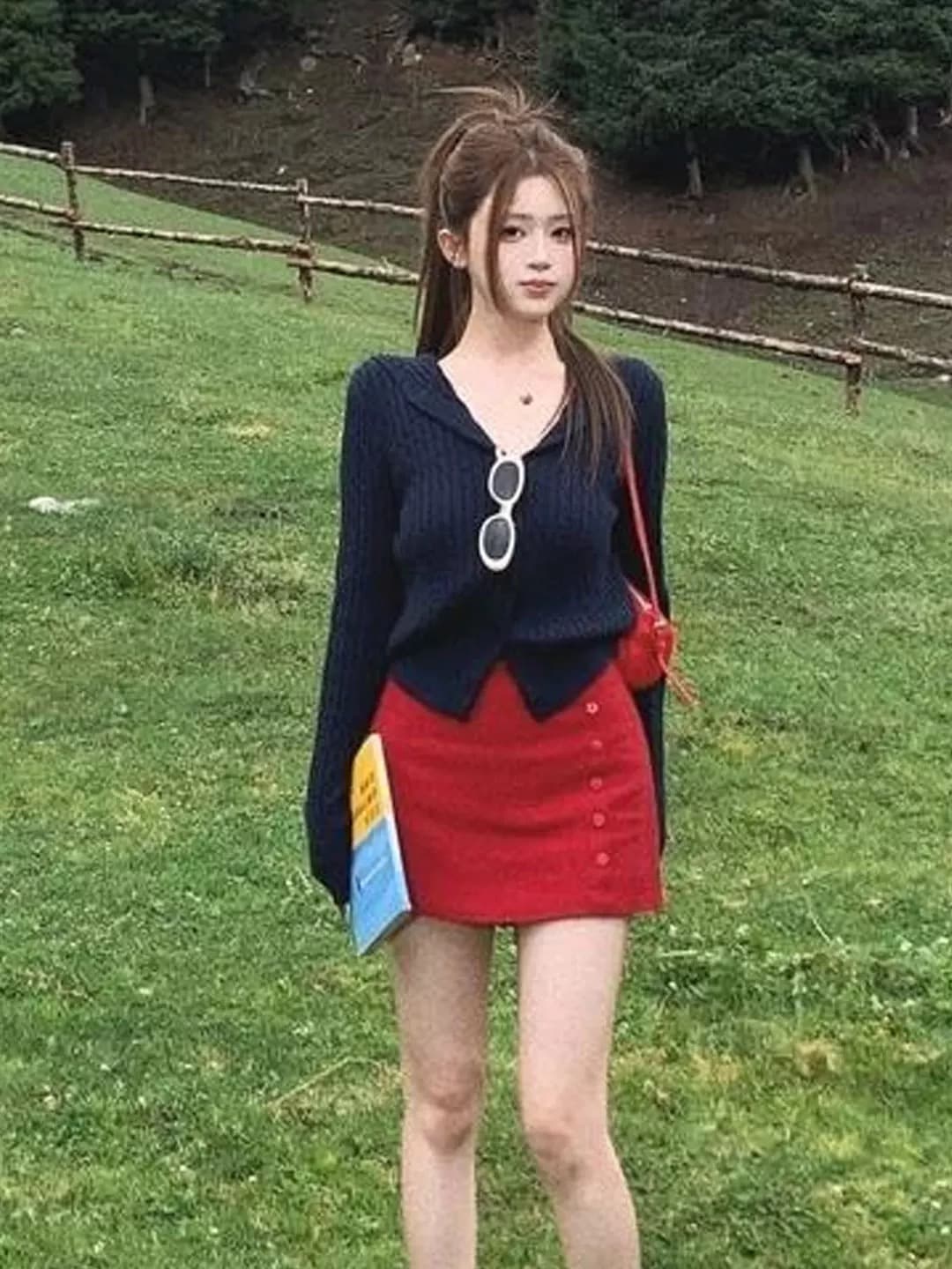 도파민 핑크색 V넥 스웨터 오픈 가디건 여성 2026 조기 가을 새로운 작은 키 몸매 가꾸기 쇼트 스타일 니트 재킷 이미지 4