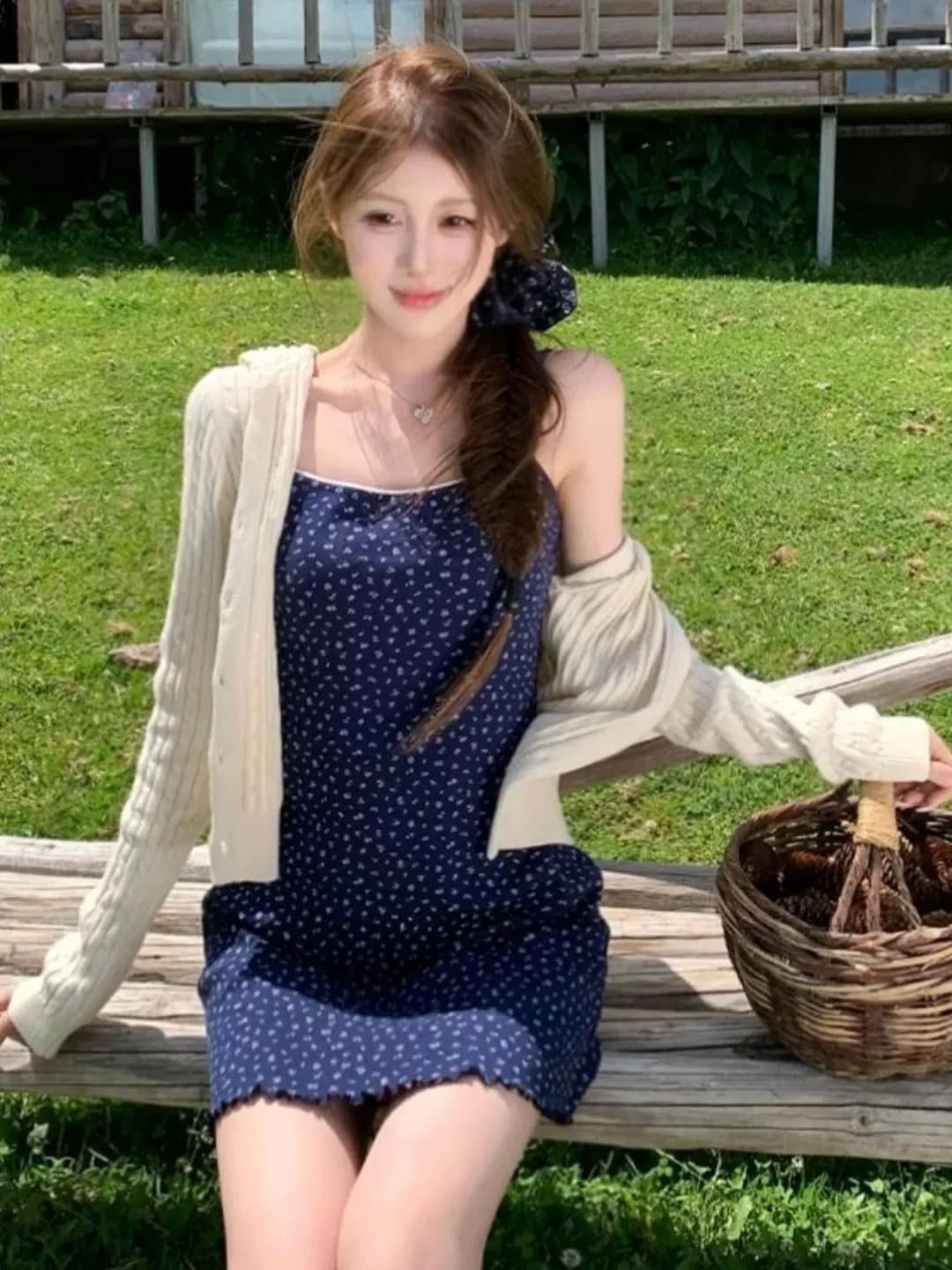 도파민 핑크색 V넥 스웨터 오픈 가디건 여성 2026 조기 가을 새로운 작은 키 몸매 가꾸기 쇼트 스타일 니트 재킷 이미지 3