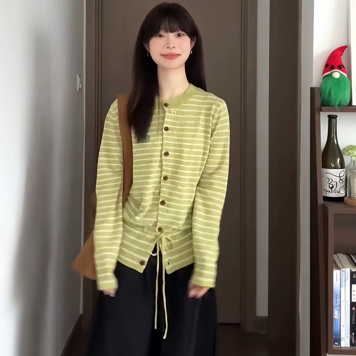 녹색 스트라이프 레이스업 니트 카디건 코트 자이언트 잘 생긴 스웨터 다용도 여성 가을 2026 슈퍼 화재 연령 감소 맨위 이미지 5
