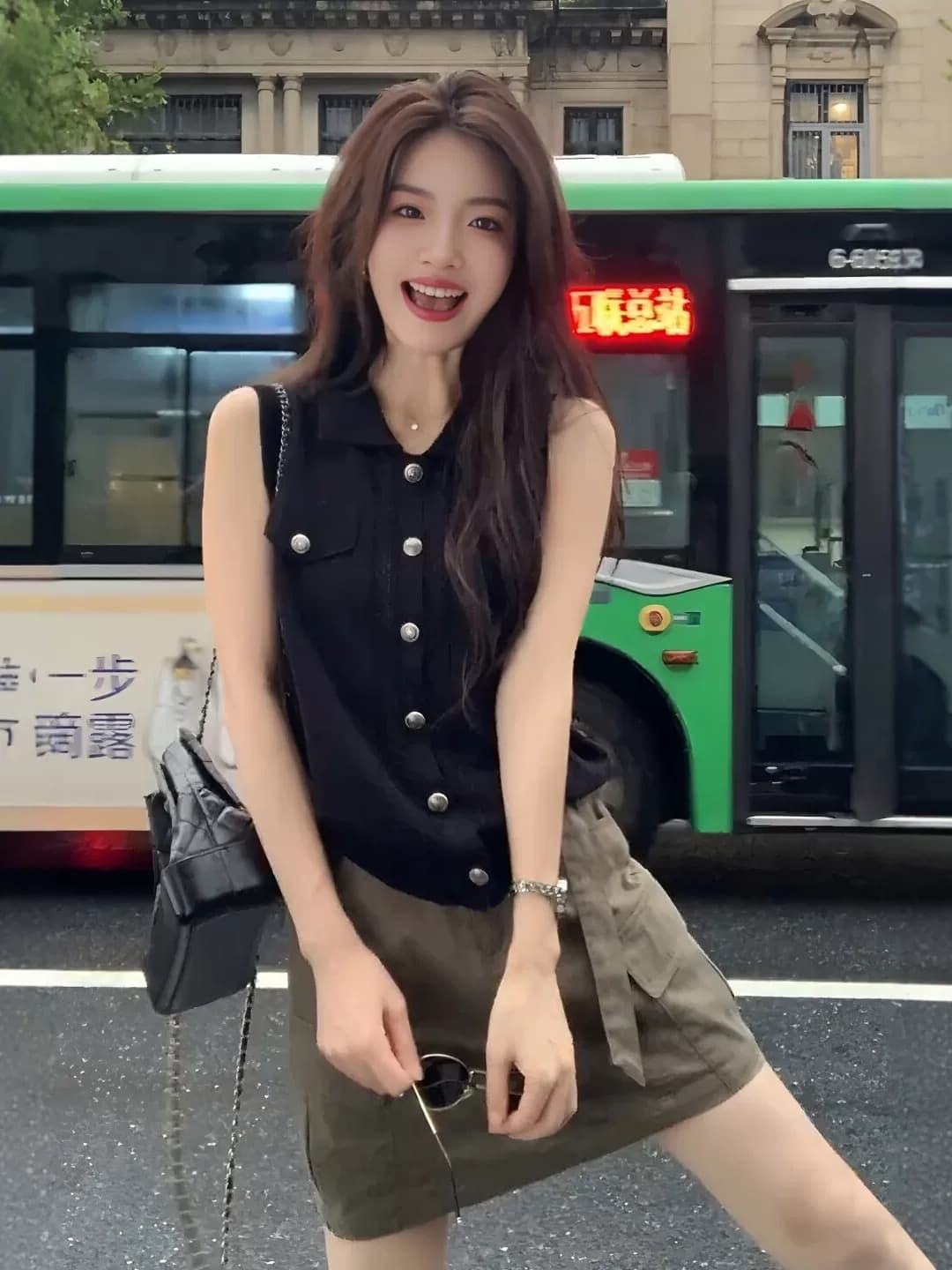 오래된 돈 바람 폴로 칼라 싱글 줄 버튼 민소매 니트 조끼 여성 2026 여름 얇고 가벼운 슬림해 보이는 다용도 베스트 작은 맨위 이미지 5