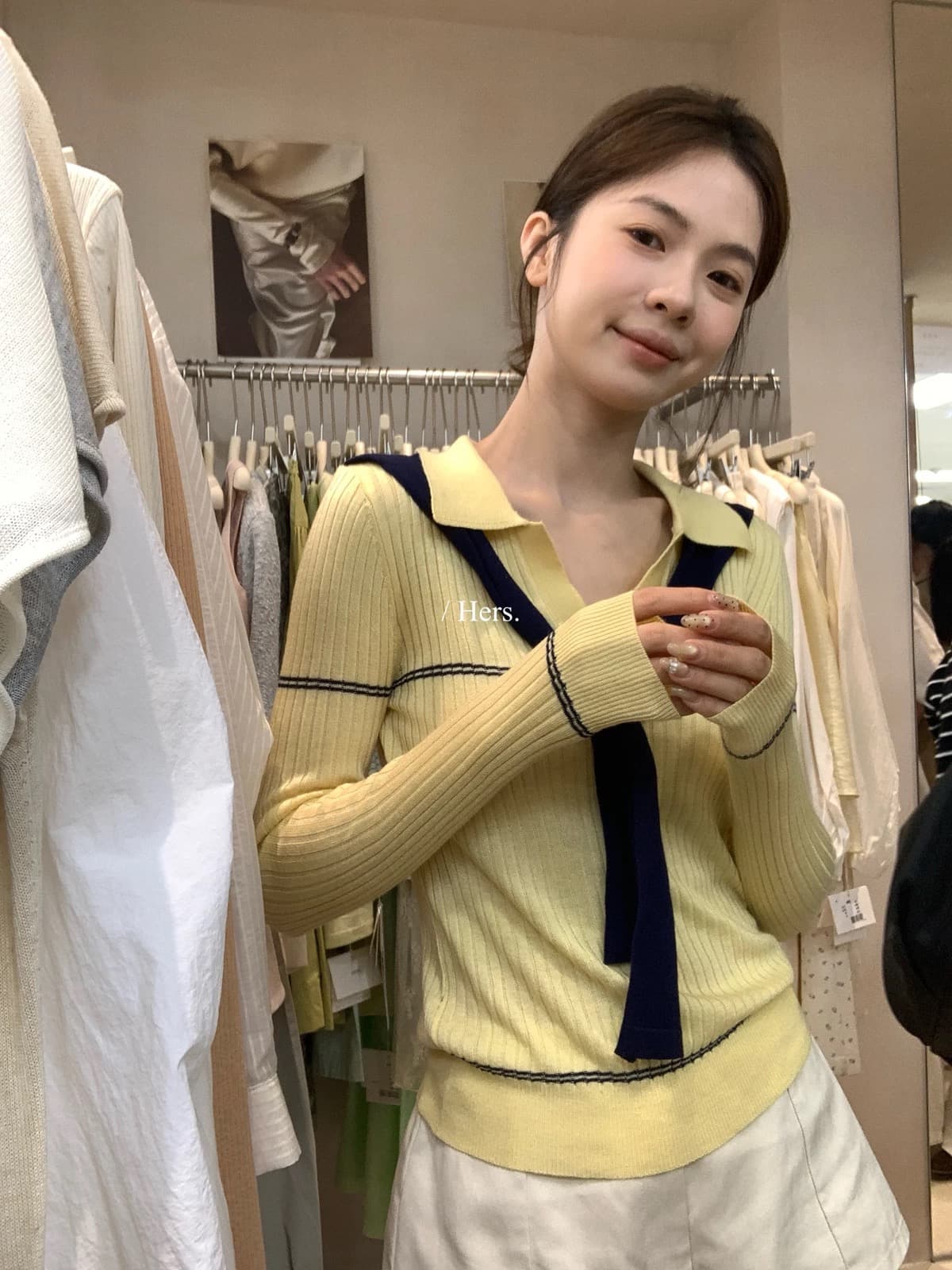 이른 가을 2026 학원 스타일 POLO 칼라 페이크 레이어드 레이스업 니트 스웨터 여성 긴 소매 몸매 가꾸기 다용도 맨위 이미지 2