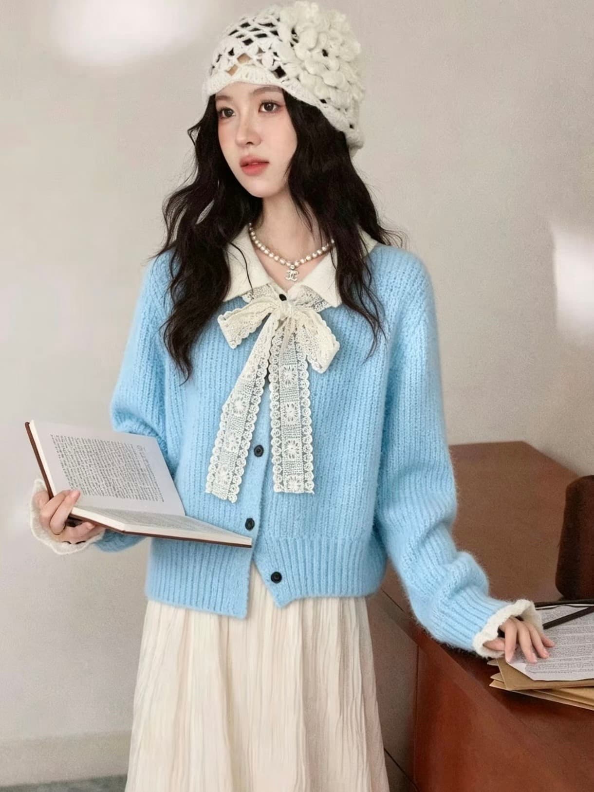 커피 색상 폴로 칼라 페이크 레이어드 스웨터 여성 코트 2026 가을 새로운 레이스 나비 매듭 니트 오픈 가디건 짧은 맨위 이미지 5
