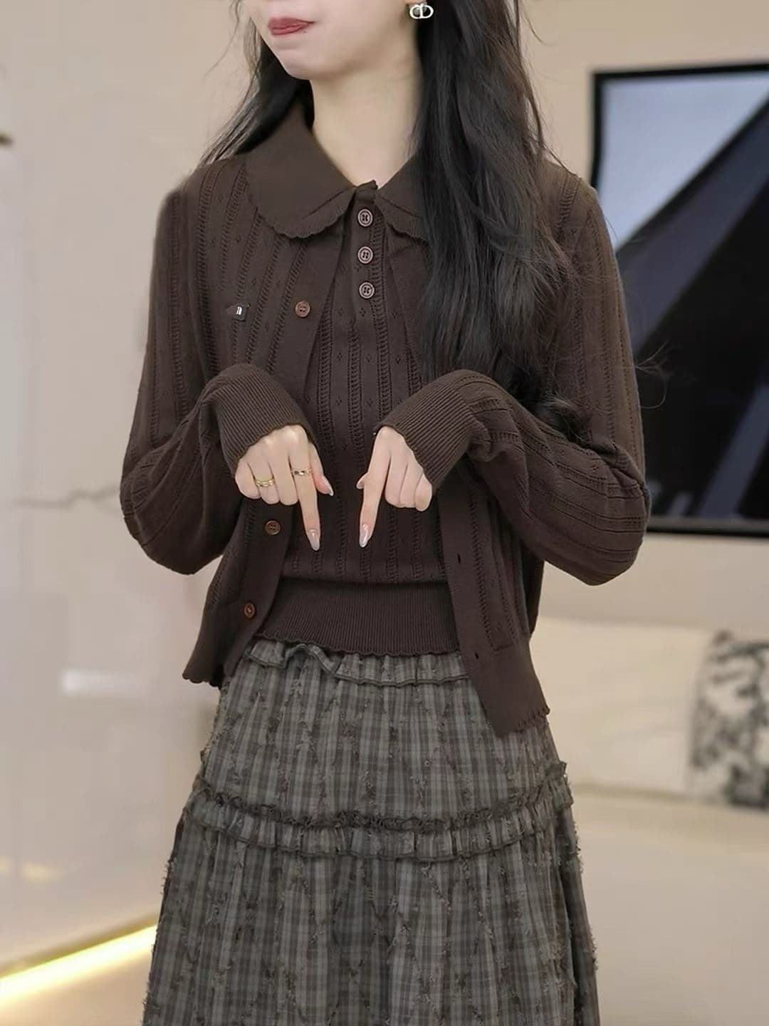 이른 가을 레트로 커피 색상 니트 두 조각 여성 세트 베이비 칼라 홀로우 아웃 조끼 오픈 가디건 부드러운 세트 상세 이미지 2