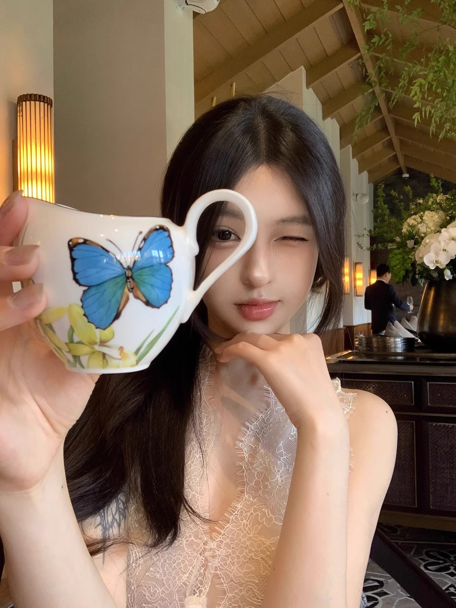 향기로운 노래 레이스 섹시함 순수한 욕망 바람 3 차원 속눈썹 레이스 레이스 불규칙 V넥 여성 셔츠 상세 이미지 5