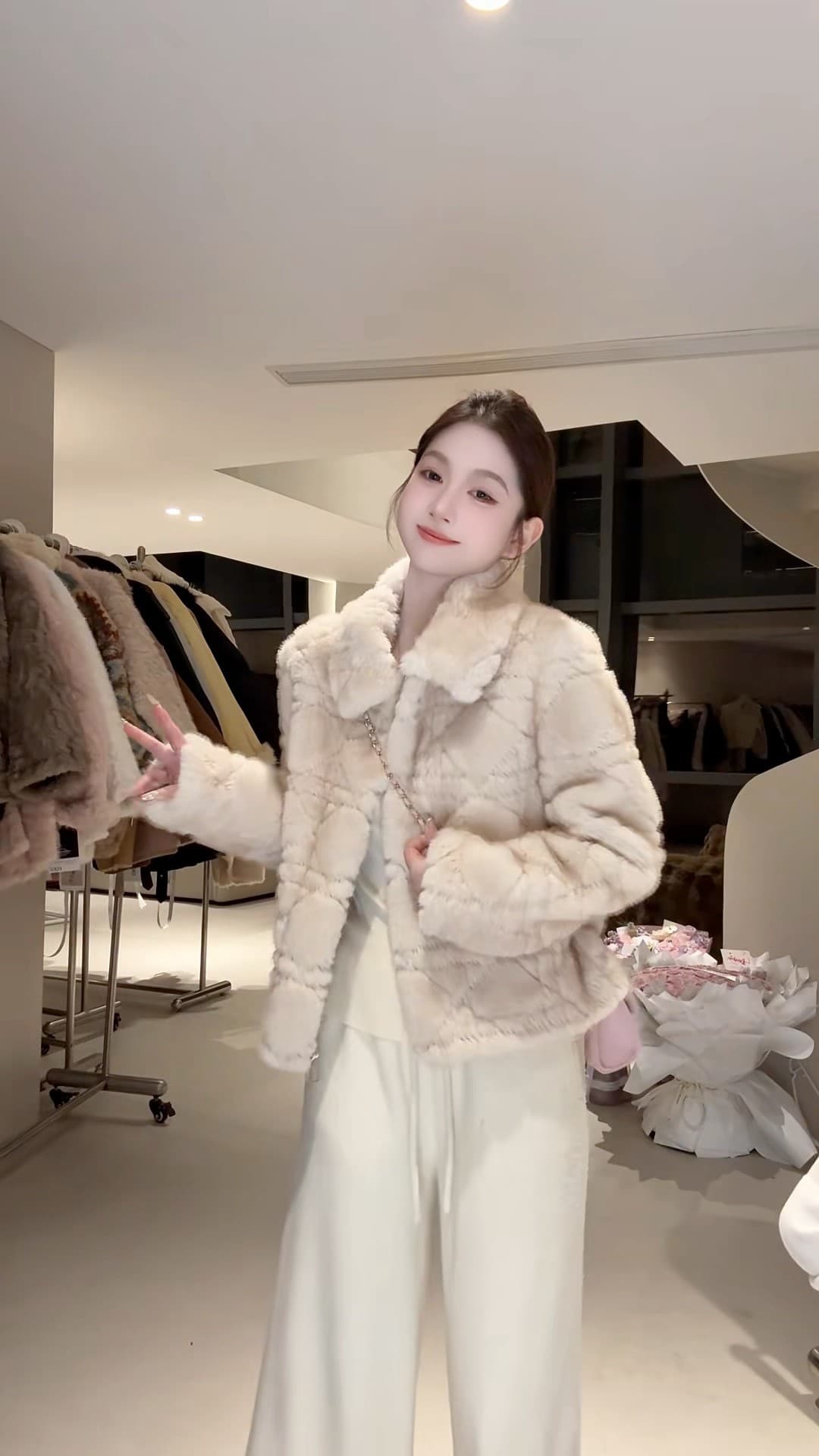 dy 전문가 모피 돈을 위해 가치 핑크색 폴로 칼라 여성 코트 겨울 새로운 피모 하나 링 그리드 루즈핏 상세 이미지 10