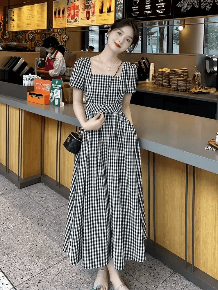 2026 여름 새로운 프랑스식 그는 벤 바람 롱 스커트 레트로 고급 센스 품격 슬림해 보이는 체크무늬 드레스 이미지 4