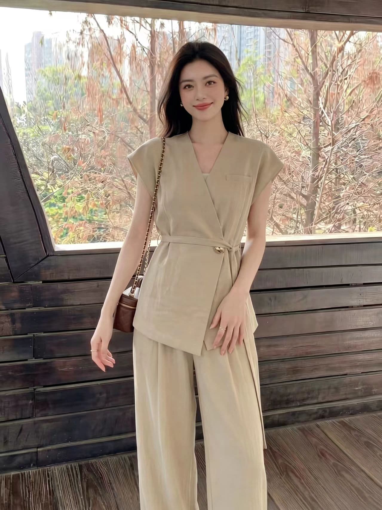 2026 여름 새로운 작은 샤넬 스타일 출퇴근 캐주얼 카키 색 맨위 와이드 레그 팬츠 투피스 슈트