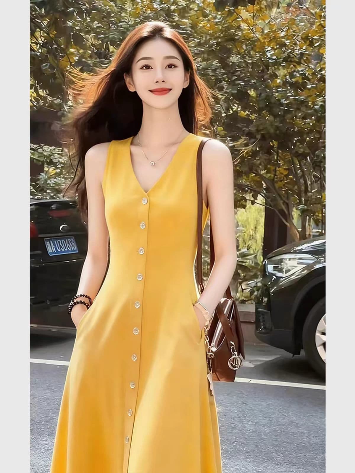 황색 V넥 허리 수축 싱글 줄 버튼 조끼 여성 드레스 2026 새로운 한 부서 특별 아름다운 꼬집기 허리 작은 치마