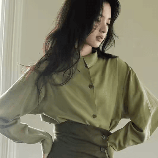 2026 가을 새로운 숙련 된 품격 작은 샤넬 스타일 녹색 셔츠 반신 스커트 투피스 슈트 여성 상세 이미지 4
