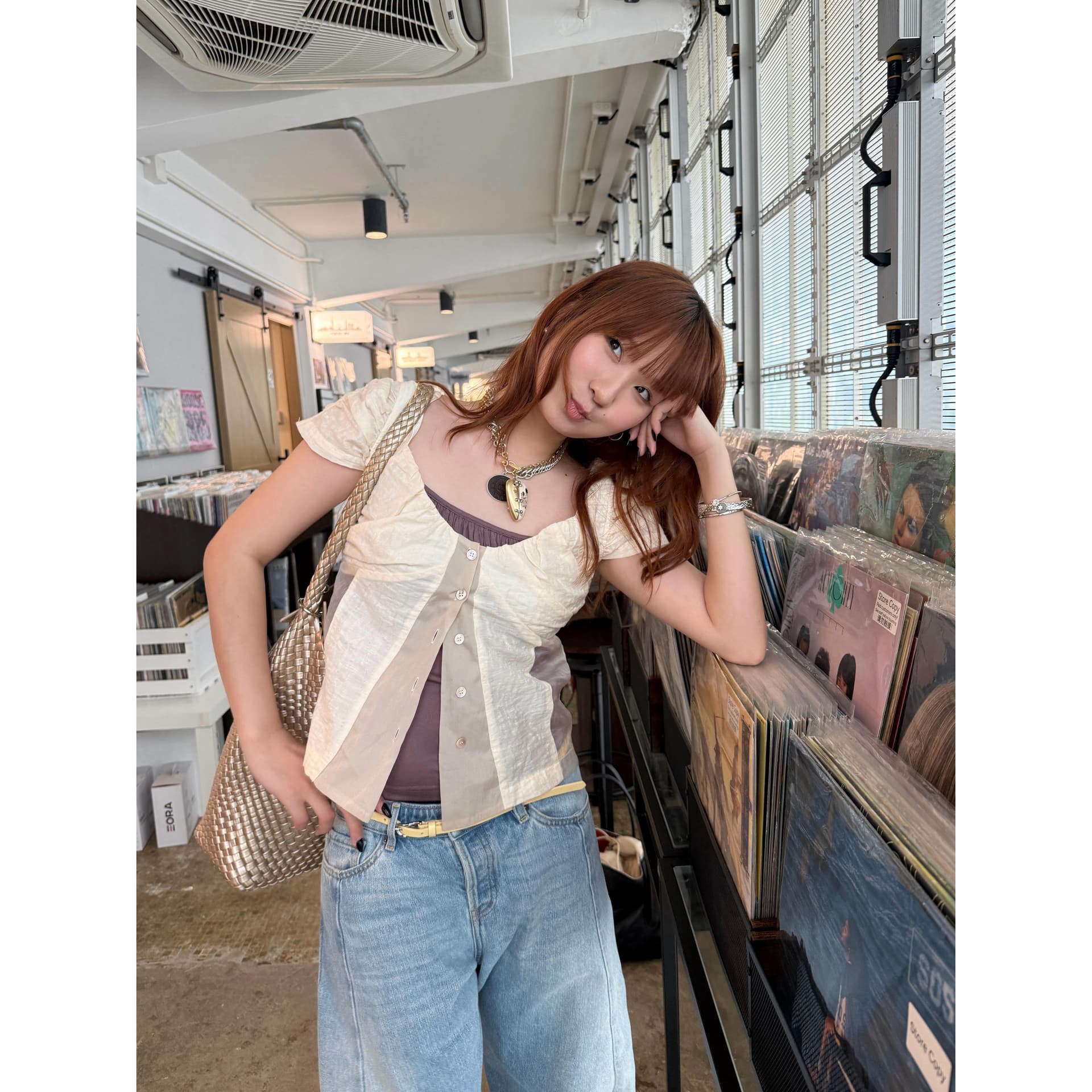 레몬 부문 주름 거품 소매 반팔 티셔츠 여성 여름 새로운 한 부서 디자인 센스 품격 몸매 가꾸기 쇼트 스타일 맨위 이미지 5