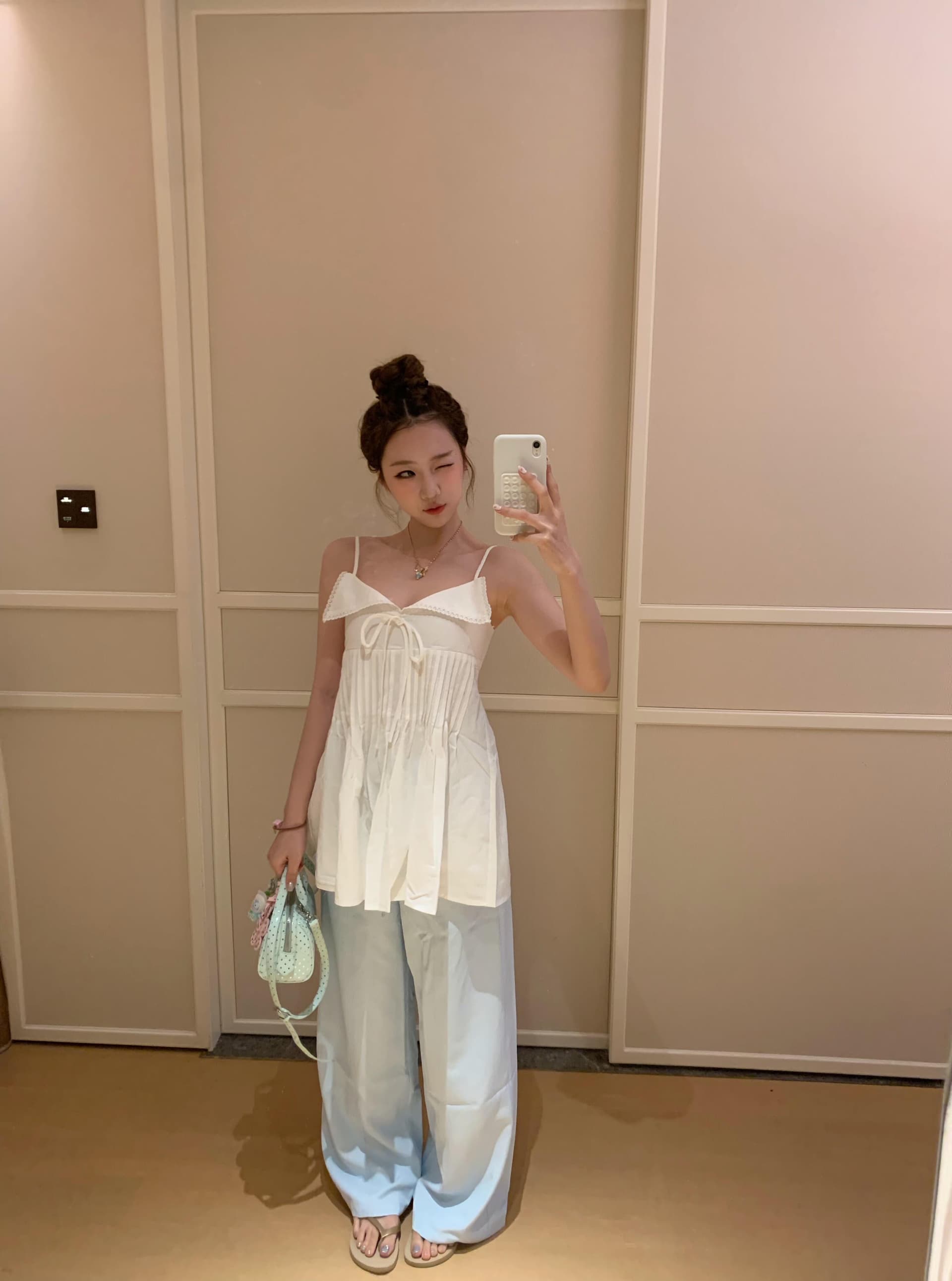 여름 새로운 화이트 캐미솔 인사이드 가져 가라. 여성 한 부서 고급 센스 민소매 맨위 이미지 4