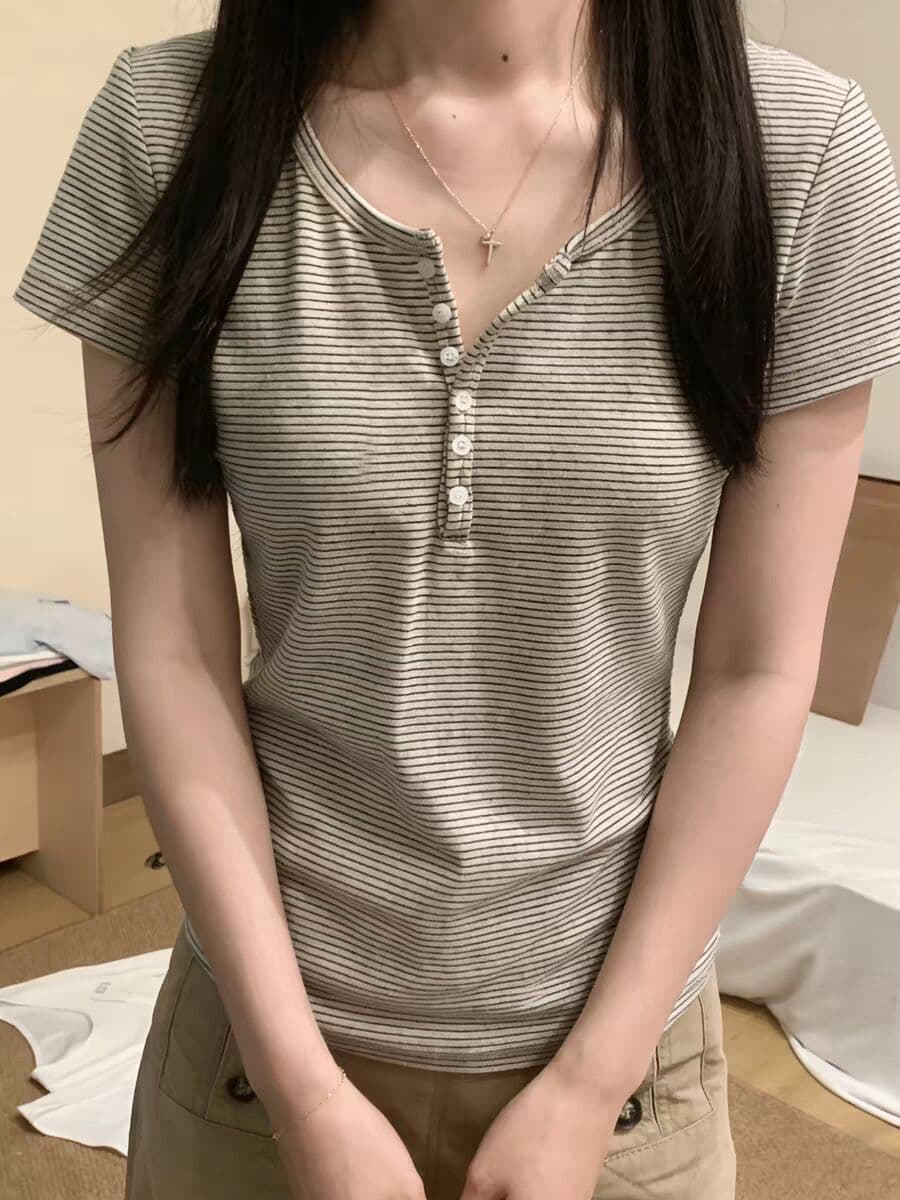 한 부서 레트로 스트라이프 단추 u 칼라 반팔 티셔츠 여성 여름 몸매 가꾸기 인사이드 가져 가라. 기본 셔츠 긍정적 인 어깨 슬림해 보이는 맨위 트렌디 상세 이미지 3