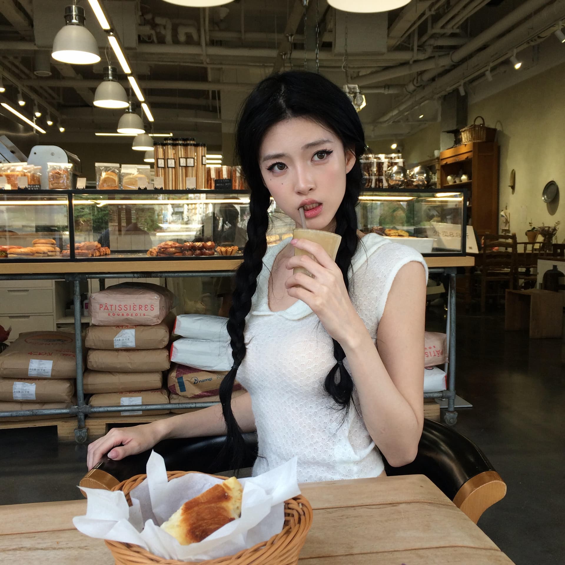 bankelili 한자 오 아름다움 양모 순수한 욕망 몸매 가꾸기 슬림해 보이는 긍정적 인 어깨 베이비 칼라 반팔 티셔츠 이미지 4
