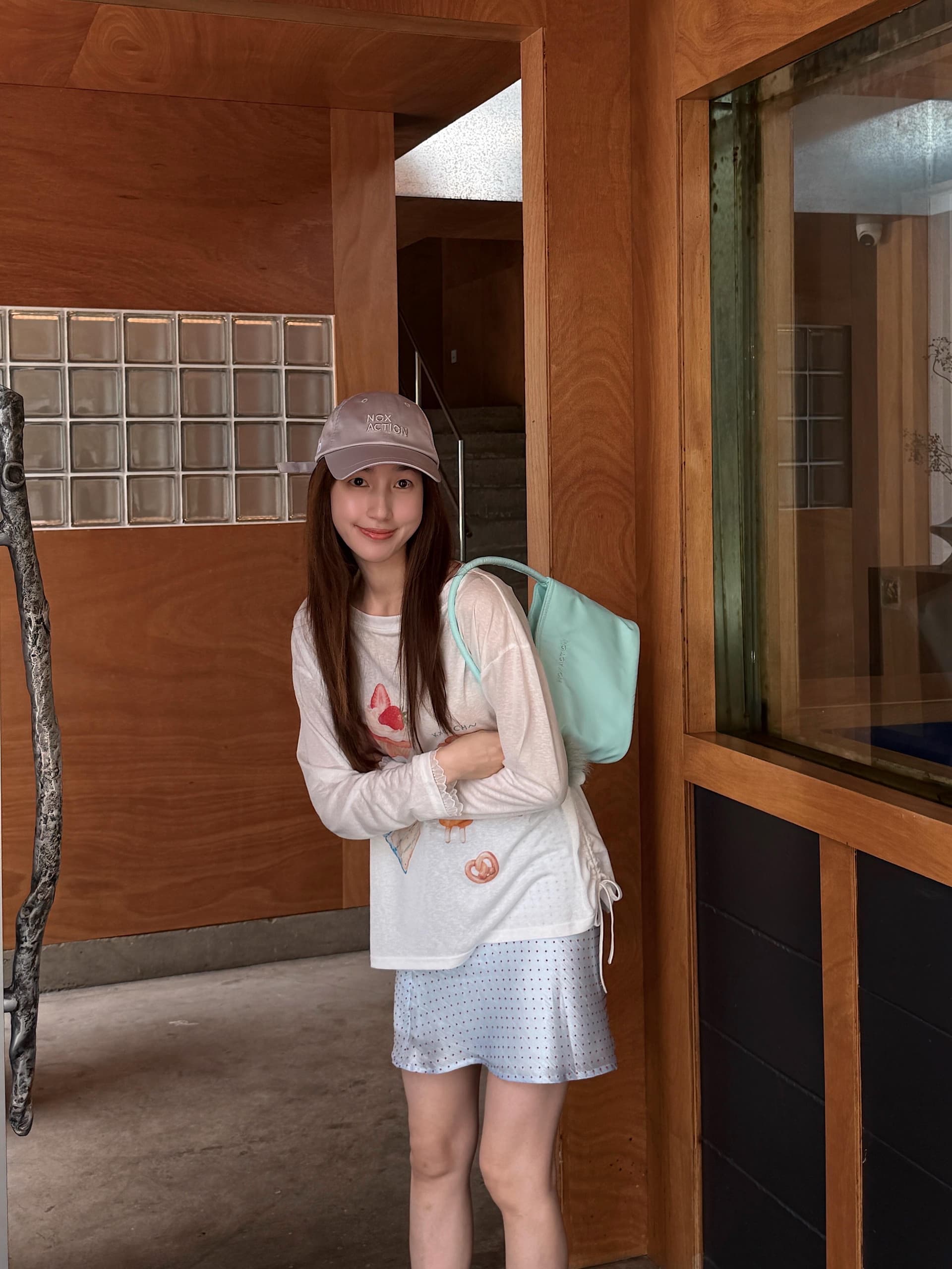 여름 재미있는 케이크 낙서 자외선 차단 블라우스 루즈핏 캐주얼 통기성 긴팔 맨위 여성 상세 이미지 5