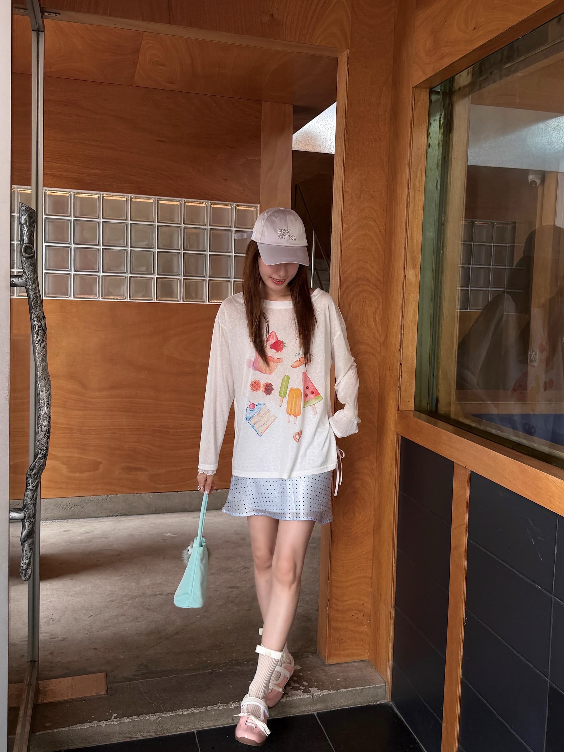 여름 재미있는 케이크 낙서 자외선 차단 블라우스 루즈핏 캐주얼 통기성 긴팔 맨위 여성 상세 이미지 7