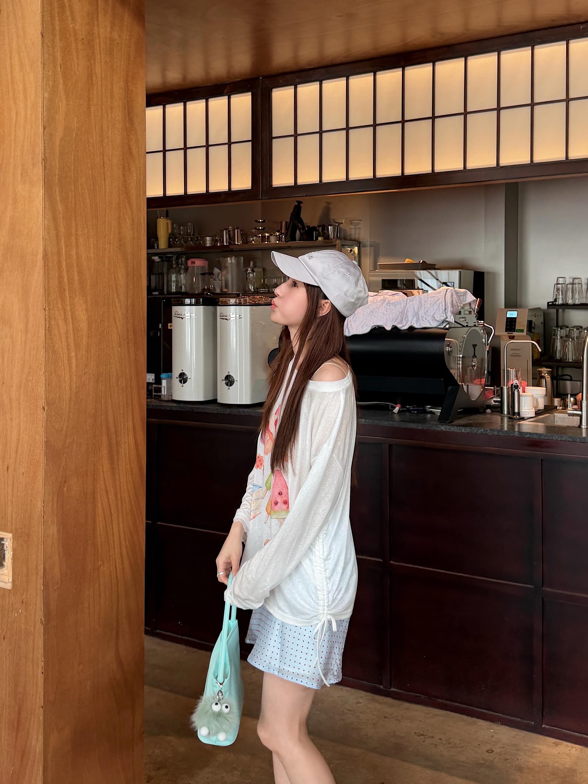 여름 재미있는 케이크 낙서 자외선 차단 블라우스 루즈핏 캐주얼 통기성 긴팔 맨위 여성 상세 이미지 9