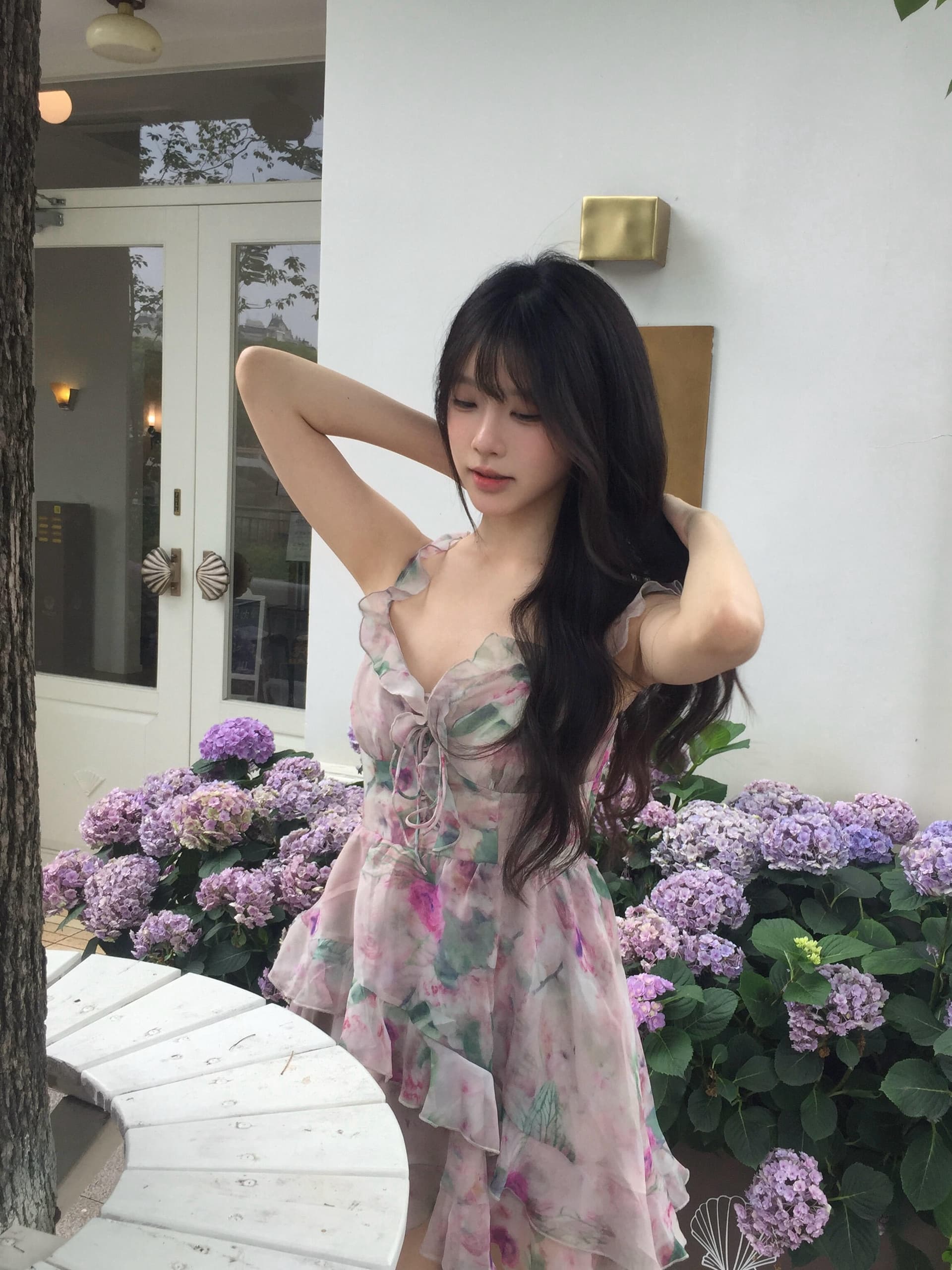 꽃 와일드 팬 추적 꽃무늬 슬립 여성 드레스 프릴 프린트 V넥 허리 수축 짧은 치마 상세 이미지 4