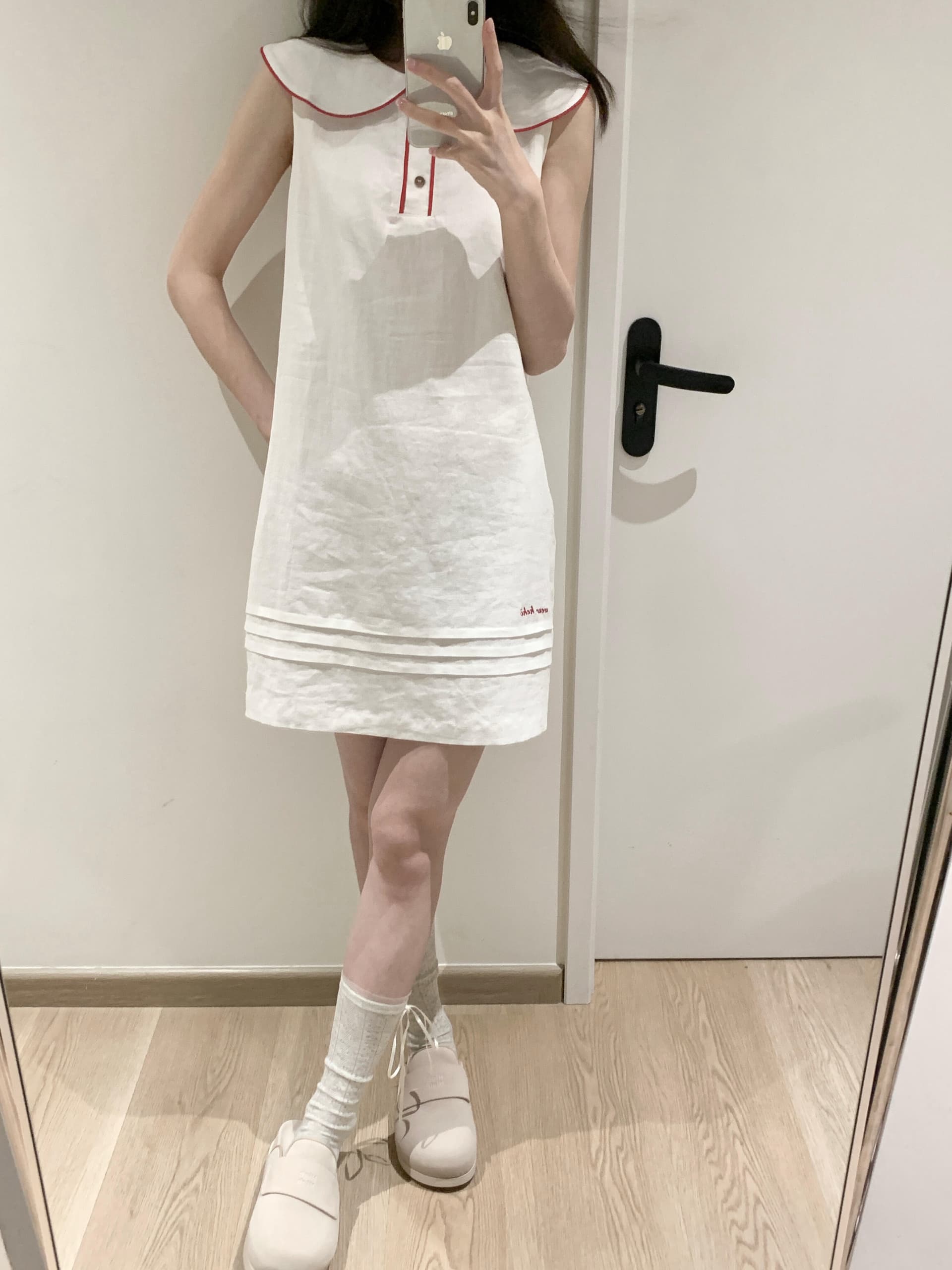 순수한 바이 양 캄파넬라 세과 빨간색 복사 측면 베이비 칼라 단추 여성 드레스 화이트 한 마디 인형 치마 이미지 2