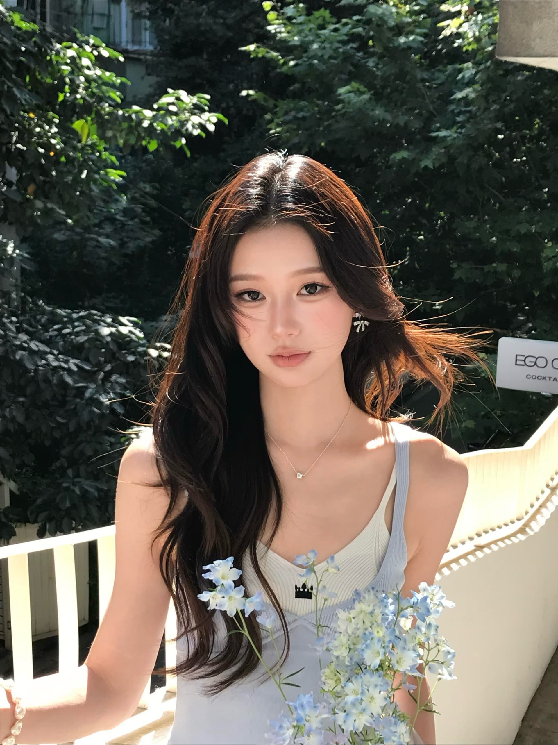 새로운 여름 페이크 레이어드 맨위 여성 패션 외국 가스 몸매 가꾸기 슬림해 보이는 캐미솔 외출용 쇼트 스타일 여성 의류 이미지 4