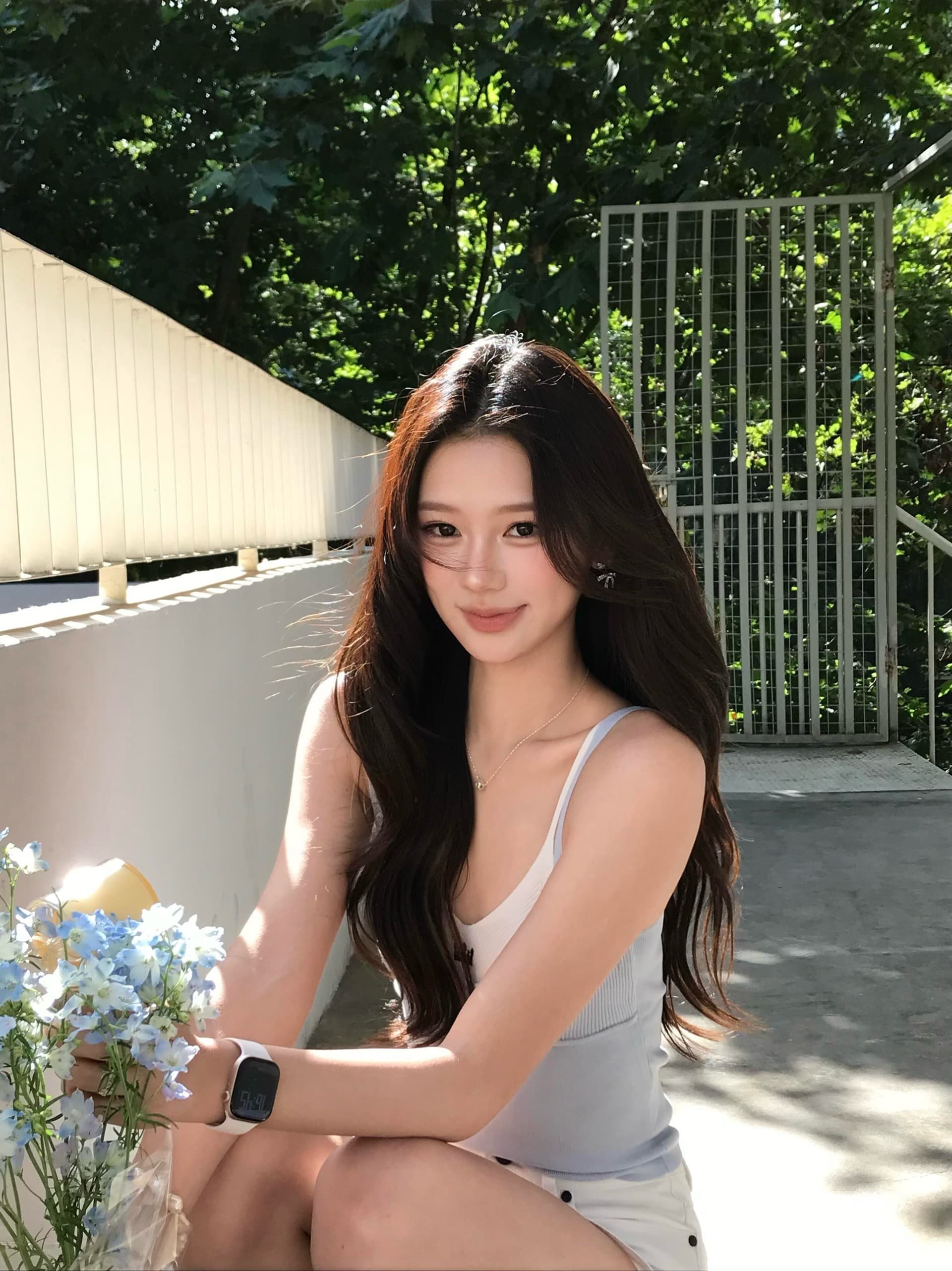 새로운 여름 페이크 레이어드 맨위 여성 패션 외국 가스 몸매 가꾸기 슬림해 보이는 캐미솔 외출용 쇼트 스타일 여성 의류 상세 이미지 7