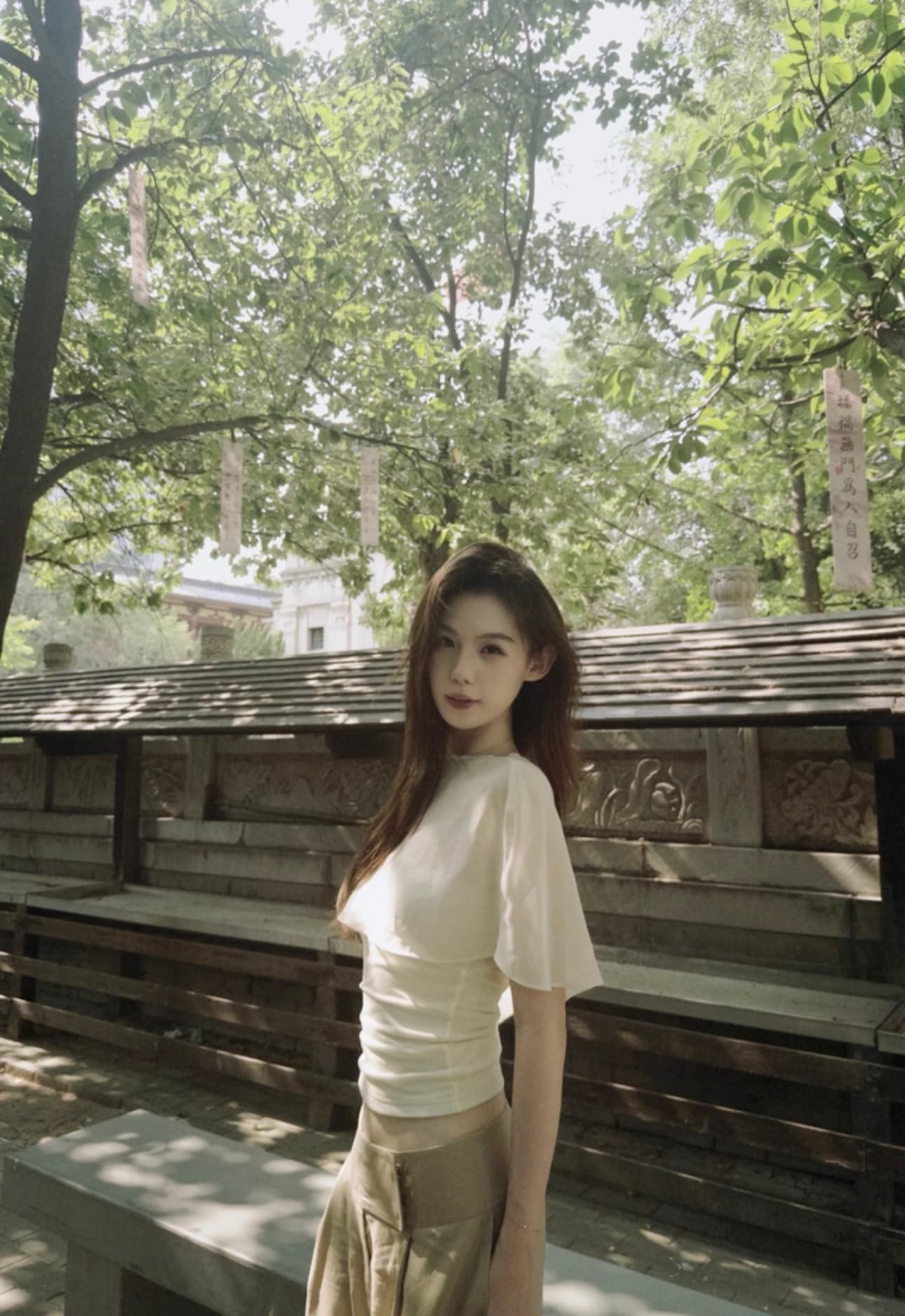 strike a pose 주간 실크 라이 경기 서울 망토 숄 튜브탑 여성 여름 느긋한 품격 몸매 가꾸기 디자인 맨위 상세 이미지 3
