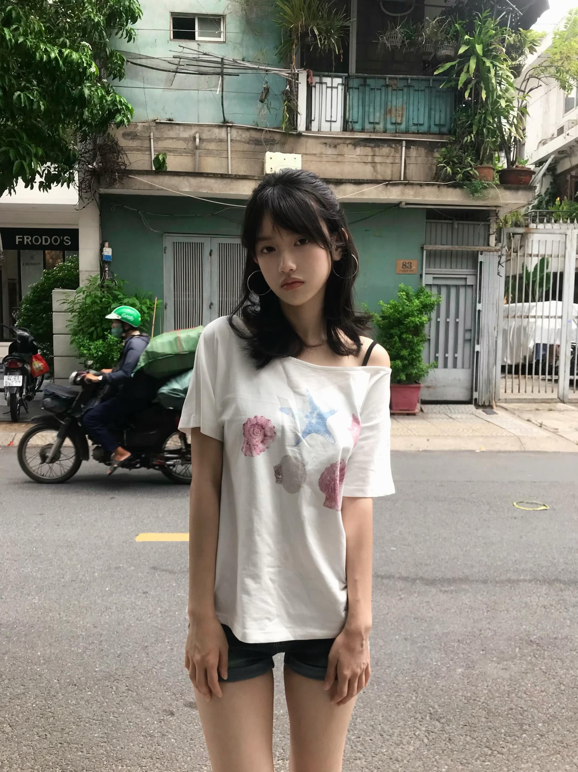 ariseism 아메리칸 레트로 불가사리 프린트 비스듬한 어깨 반팔 티셔츠 여성 여름 새로운 몸매 가꾸기 맨위 이미지 3
