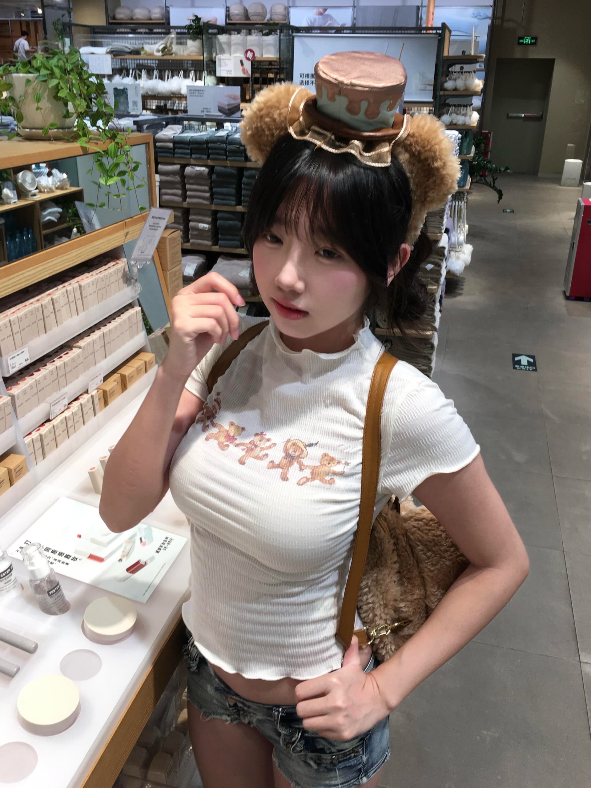 아메리칸 레트로 작은 곰 프린트 프릴 반팔 티셔츠 여성 여름 새로운 몸매 가꾸기 맨위