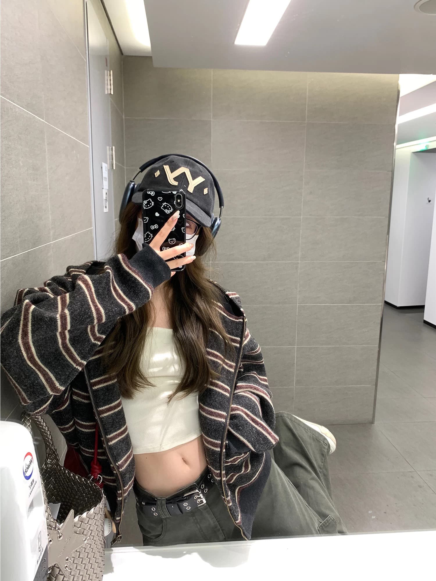 ashenonline 와일드 라스베리 도넛 아메리칸 레트로 스트라이프 후드티 디자인 센스 후드 재킷 오픈 가디건 여성 상세 이미지 1