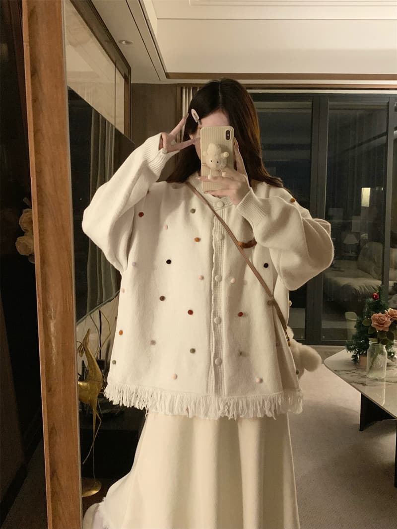실사 빅 사이즈 가을 겨울 품격 루즈핏 술 스웨터 코트 슬림해 보이는 하이웨이스트 니트 반신 스커트 투피스 슈트 이미지 4