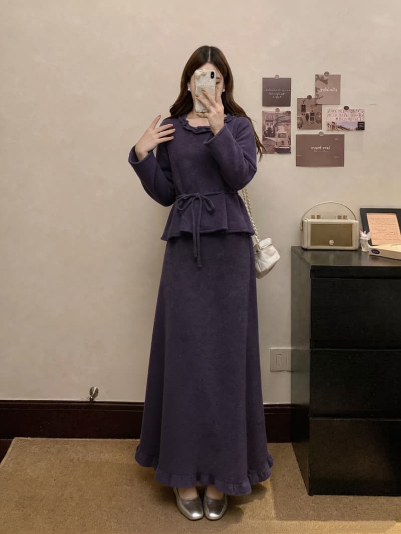 실사 빅 사이즈 여성 가을 새로운 패션 미니멀리즘 다용도 니트 펌프 로프 스웨터 프릴 반신 스커트 슬림해 보이는 투피스 세트 이미지 3