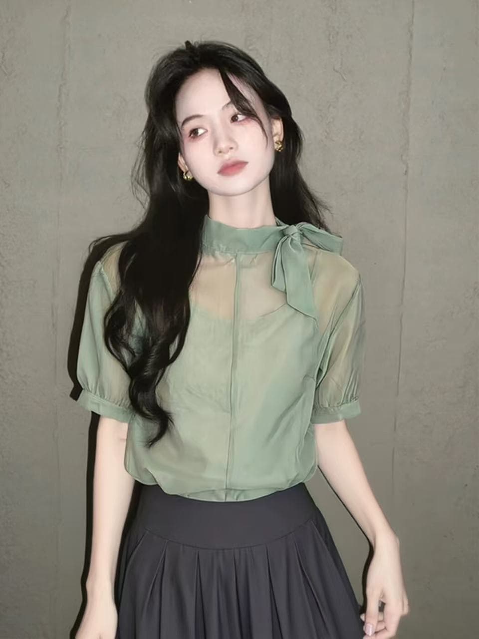 여름 프랑스식 고유 한 쉬폰 톱 고급 센스 빛 럭셔리 슈퍼 화재 연령 감소 외국 가스 녹색 마이크로 ~을 통해 반팔 여성 셔츠 상세 이미지 1