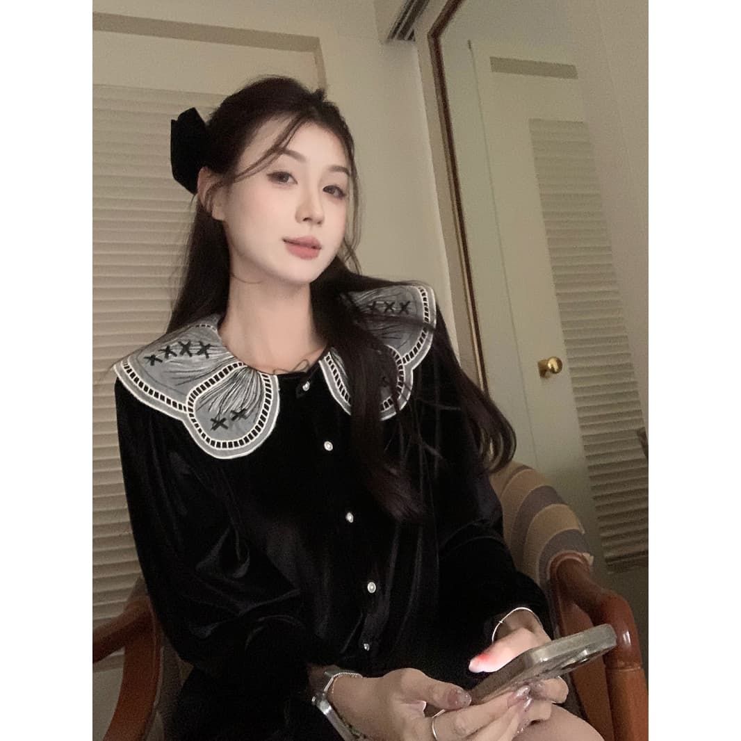 실사 정가 프랑스식 품격 디자인 센스 진주 단추 셔츠 여성 의류 2025 봄 새로운 슬림해 보이는 맨위 이미지 3