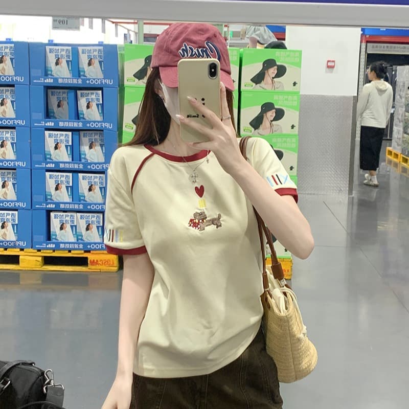 실사 특별 가격 220 그램 물 부드러운 면 양면 반팔 티셔츠 여름 한 부서 새로운 배색 자수 라운드 넥 맨위 여성 의류 이미지 3