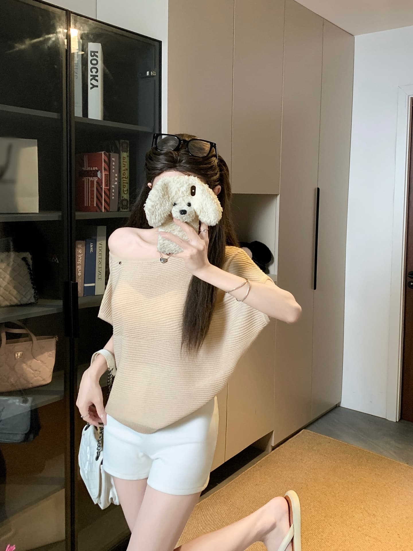 물건 가져 오기 ~까지 Daxi 하오 b03c 2026 년 여름 새로운 비스듬한 칼라 배트윙 소매 둘 착용 슬림해 보이는 니트 작은 셔츠 상세 이미지 6