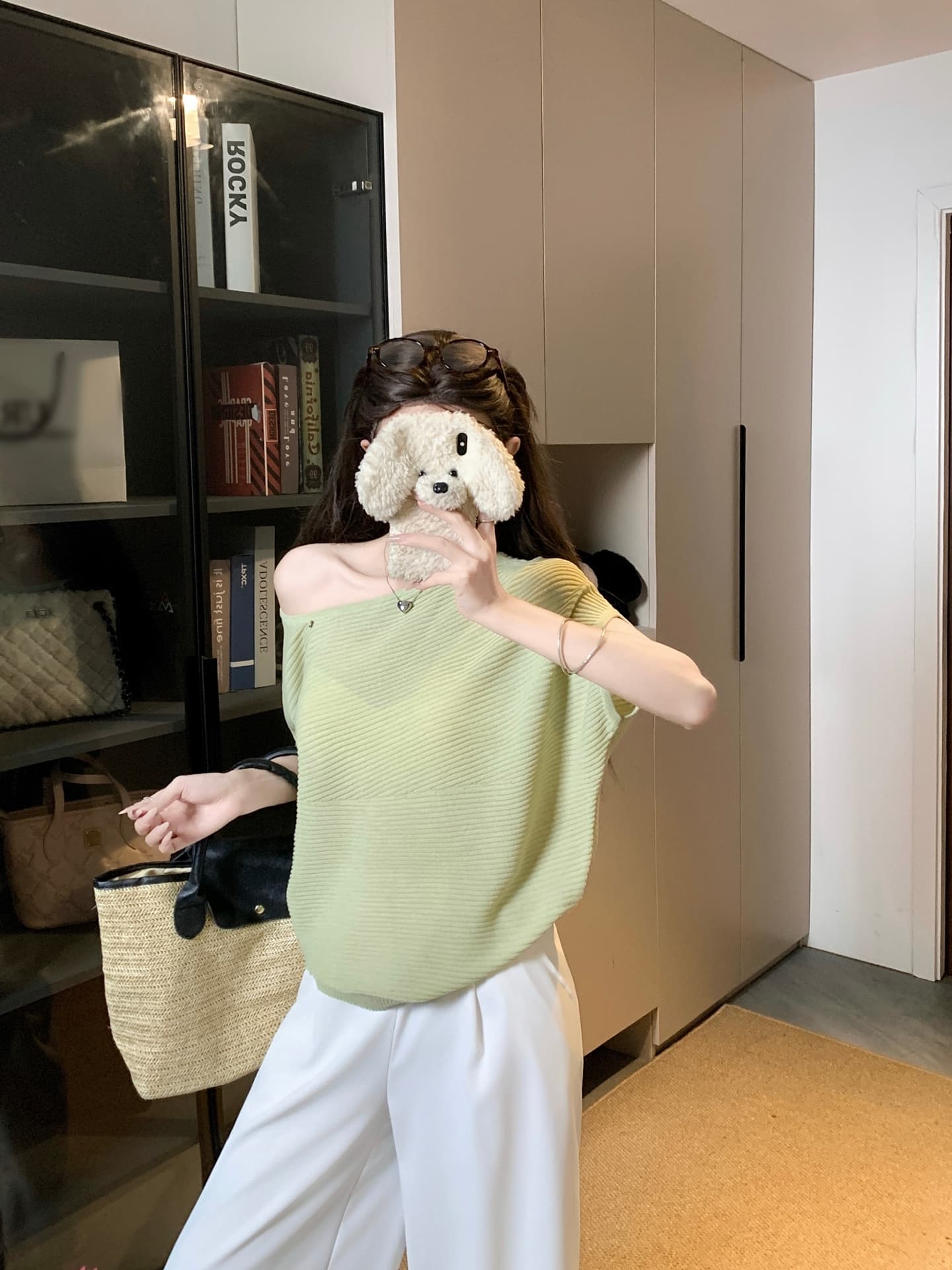 물건 가져 오기 ~까지 Daxi 하오 b03c 2026 년 여름 새로운 비스듬한 칼라 배트윙 소매 둘 착용 슬림해 보이는 니트 작은 셔츠 상세 이미지 22