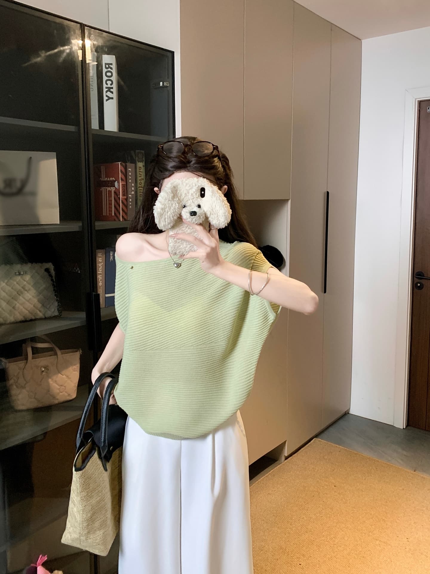물건 가져 오기 ~까지 Daxi 하오 b03c 2026 년 여름 새로운 비스듬한 칼라 배트윙 소매 둘 착용 슬림해 보이는 니트 작은 셔츠 상세 이미지 23