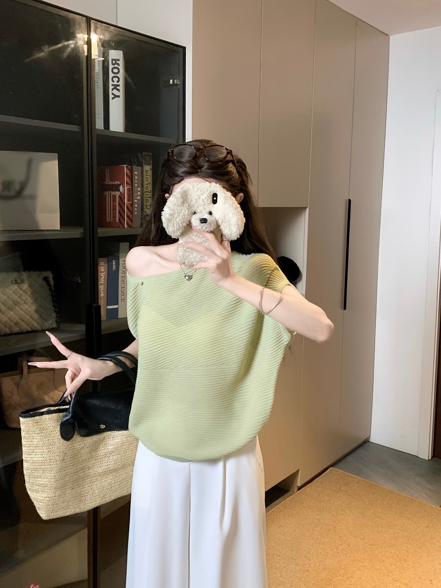 물건 가져 오기 ~까지 Daxi 하오 b03c 2026 년 여름 새로운 비스듬한 칼라 배트윙 소매 둘 착용 슬림해 보이는 니트 작은 셔츠 상세 이미지 24