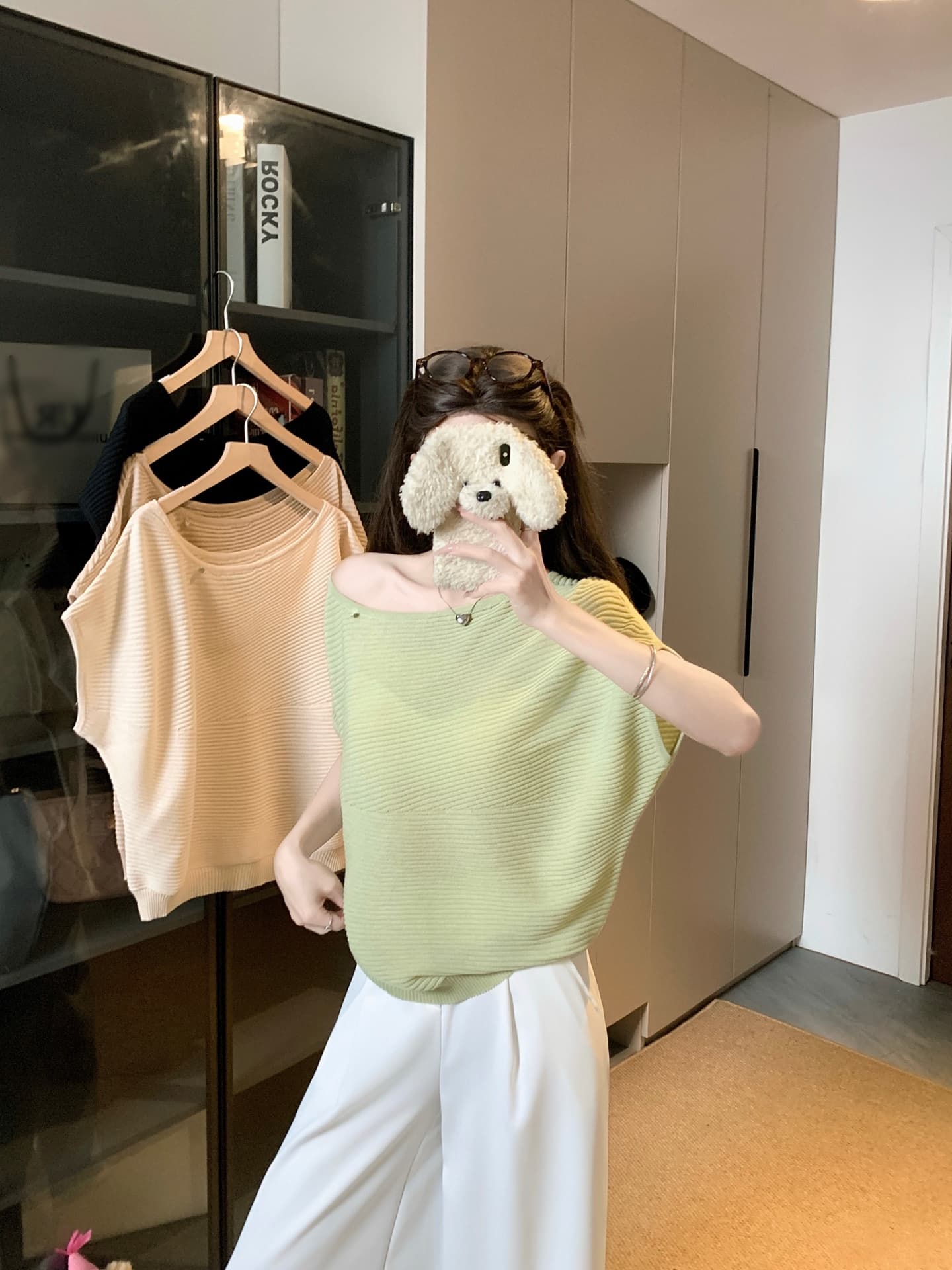 물건 가져 오기 ~까지 Daxi 하오 b03c 2026 년 여름 새로운 비스듬한 칼라 배트윙 소매 둘 착용 슬림해 보이는 니트 작은 셔츠 상세 이미지 29