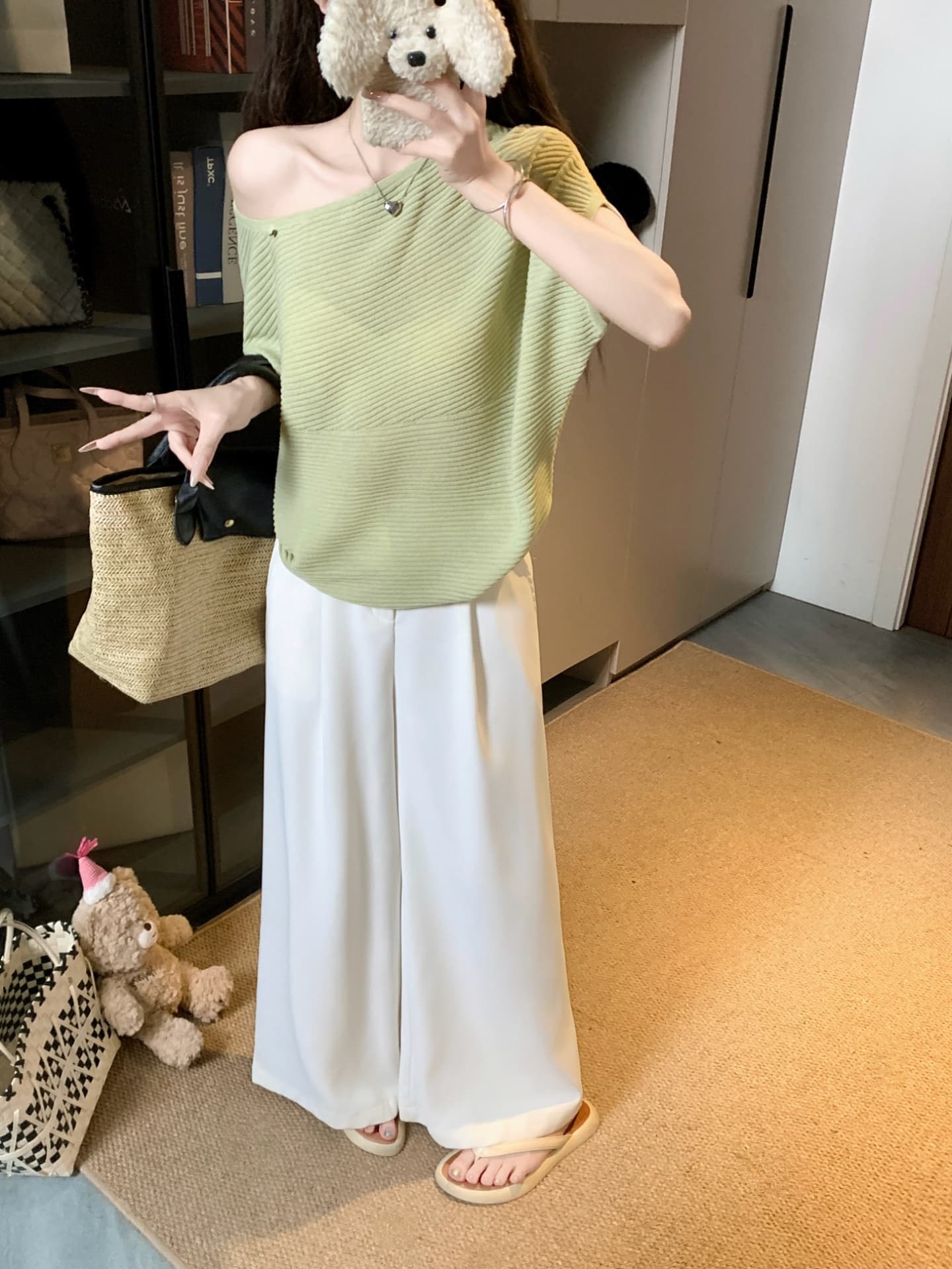 물건 가져 오기 ~까지 Daxi 하오 b03c 2026 년 여름 새로운 비스듬한 칼라 배트윙 소매 둘 착용 슬림해 보이는 니트 작은 셔츠 상세 이미지 44