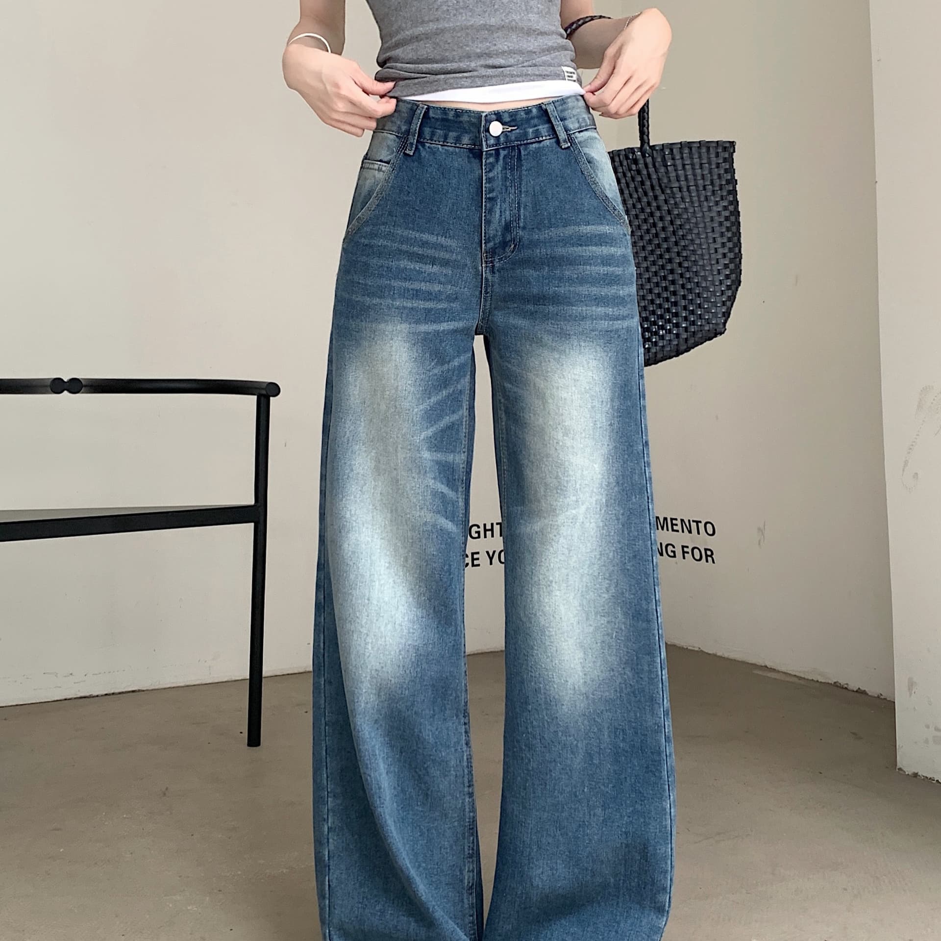 실사 아메리칸 레트로 파란색 좁은 에디션 스트레이트 청바지 여성 루즈핏 슬림해 보이는 다용도 도루 센스 바닥 청소 와이드 레그 팬츠 이미지 6