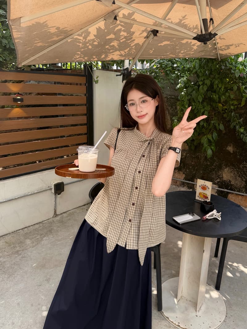한국 스타일 품격 스탠드 칼라 레이스업 체크무늬 작은 날다 소매 셔츠 여성 의류 2026 여름 디자인 센스 작은 대중 Chic 맨위 상세 이미지 10