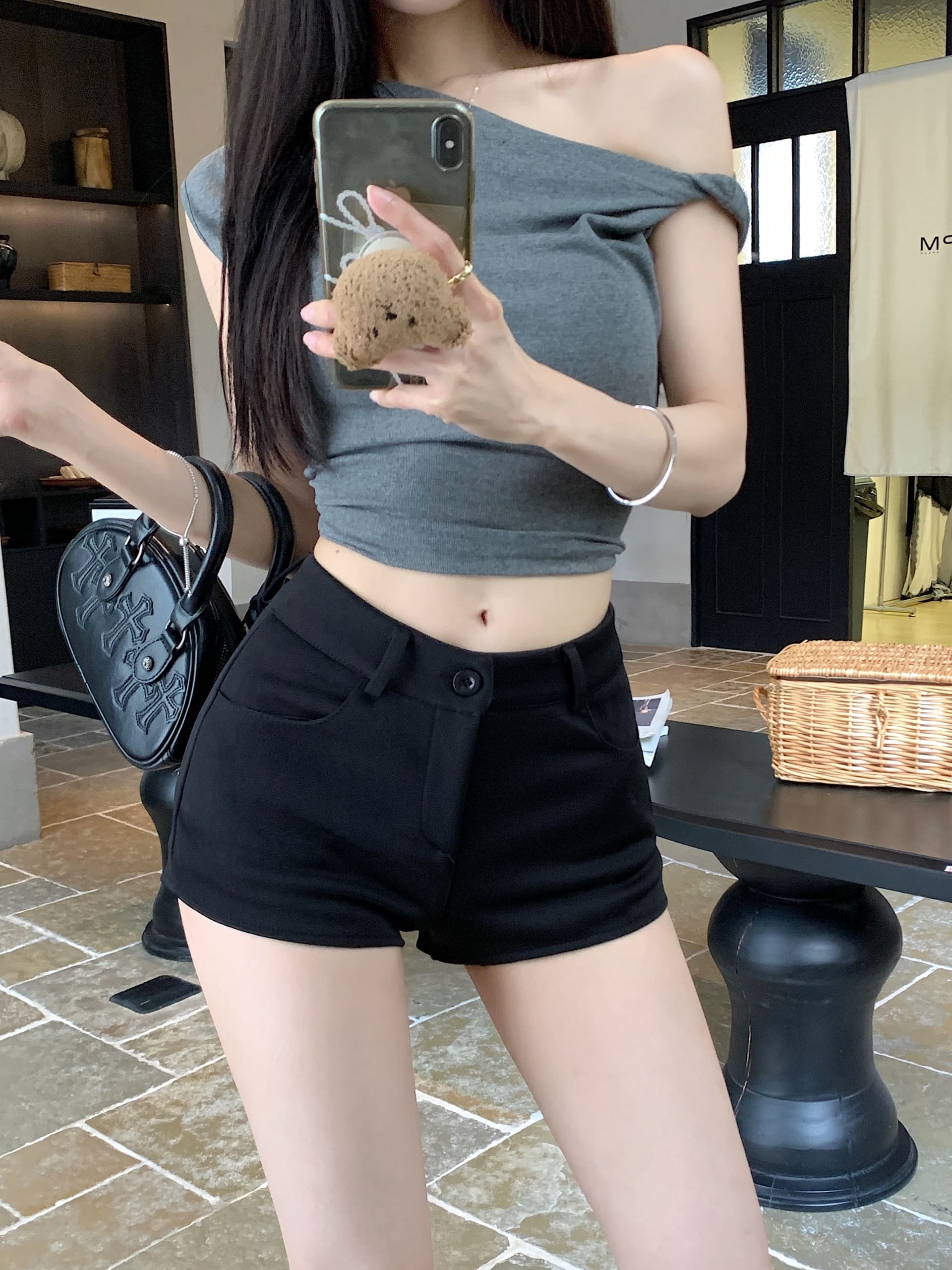 실사 검정색 섹시함 핫걸 로우 웨이스트 초단 캐주얼 바지 여름 다용도 몸매 가꾸기 슬림해 보이는 펭 넓적 다리 타이트 스커트 핫 바지 상세 이미지 26