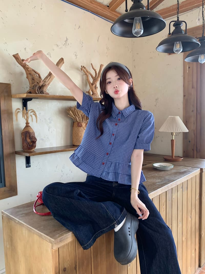 실사 정가 파란색 체크무늬 거품 소매 여성 셔츠 2026 여름 착용 가져 가라. 프릴 셔츠 맨위 쇼트 스타일 상세 이미지 5