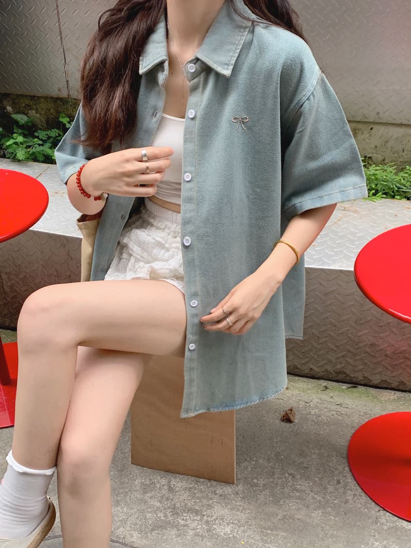 실사 정가 레트로 캐주얼 나비 매듭 자수 여성 셔츠 2026 새로운 POLO 칼라 5 점 소매 맨위 상세 이미지 4