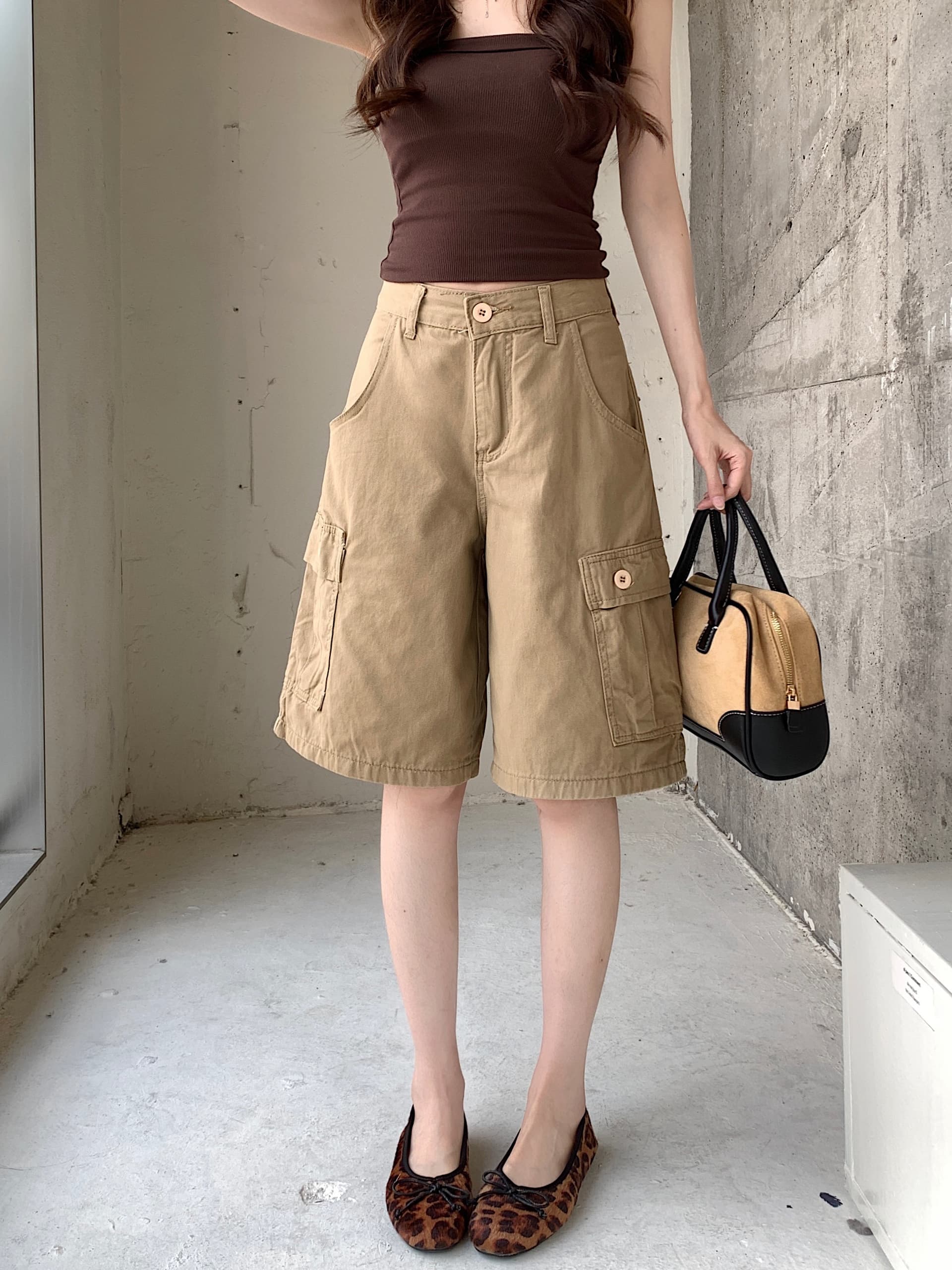 실사 카키 색 기타 주머니 워크웨어 데님 오부 바지 여성 여름 레트로 느슨함 센스 슬림해 보이는 스트레이트 바지 상세 이미지 4
