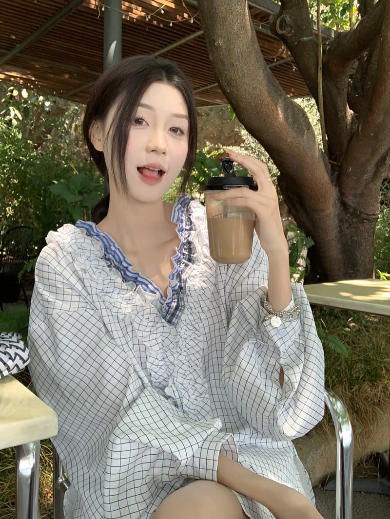 실사 정가 프랑스식 계단식 프릴 칼라 격자 무늬 셔츠 가을 디자인 센스 고유 한 아름다운 긴팔 맨위 상세 이미지 2