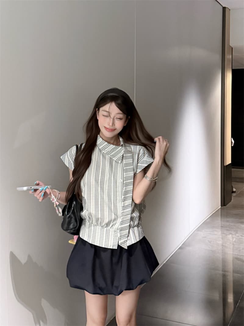 실사 정가 한 부서 학원 스타일 비스듬한 칼라 리본 반팔 여성 셔츠 슬림해 보이는 맨위 미니 스커트 투피스 세트 상세 이미지 12