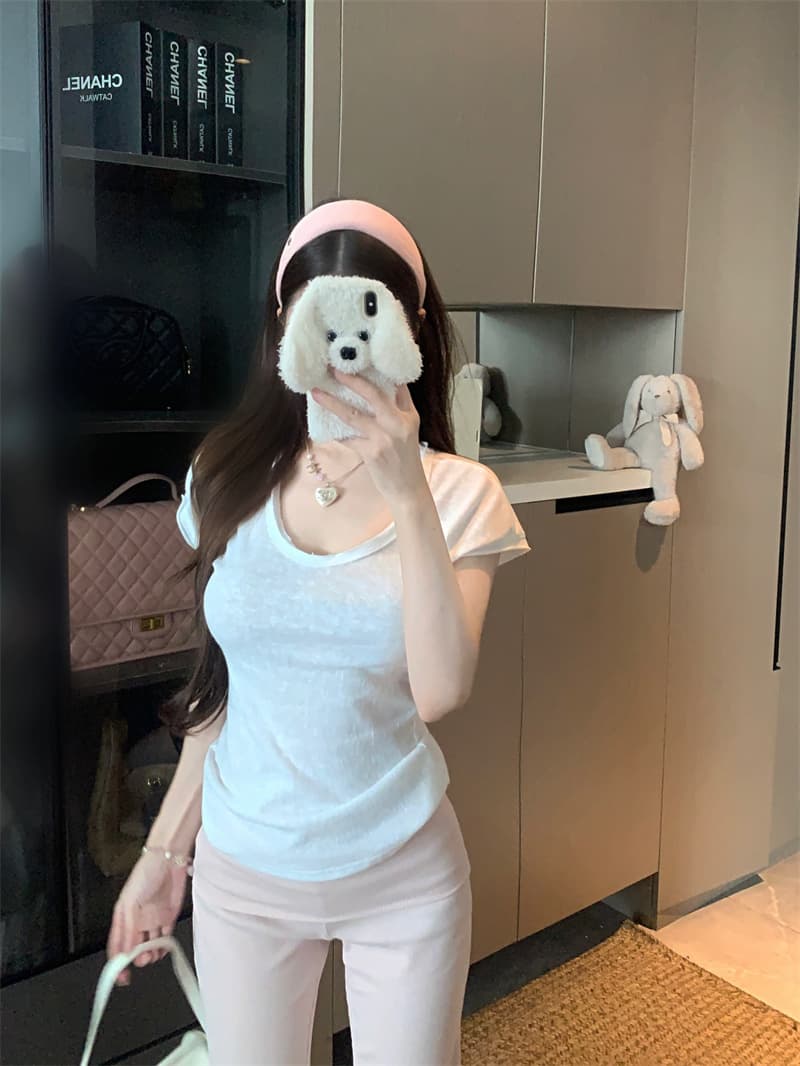 실사 정가 작은 날다 소매 몸매 가꾸기 슬림해 보이는 u 칼라 티셔츠 여성 상세 이미지 19